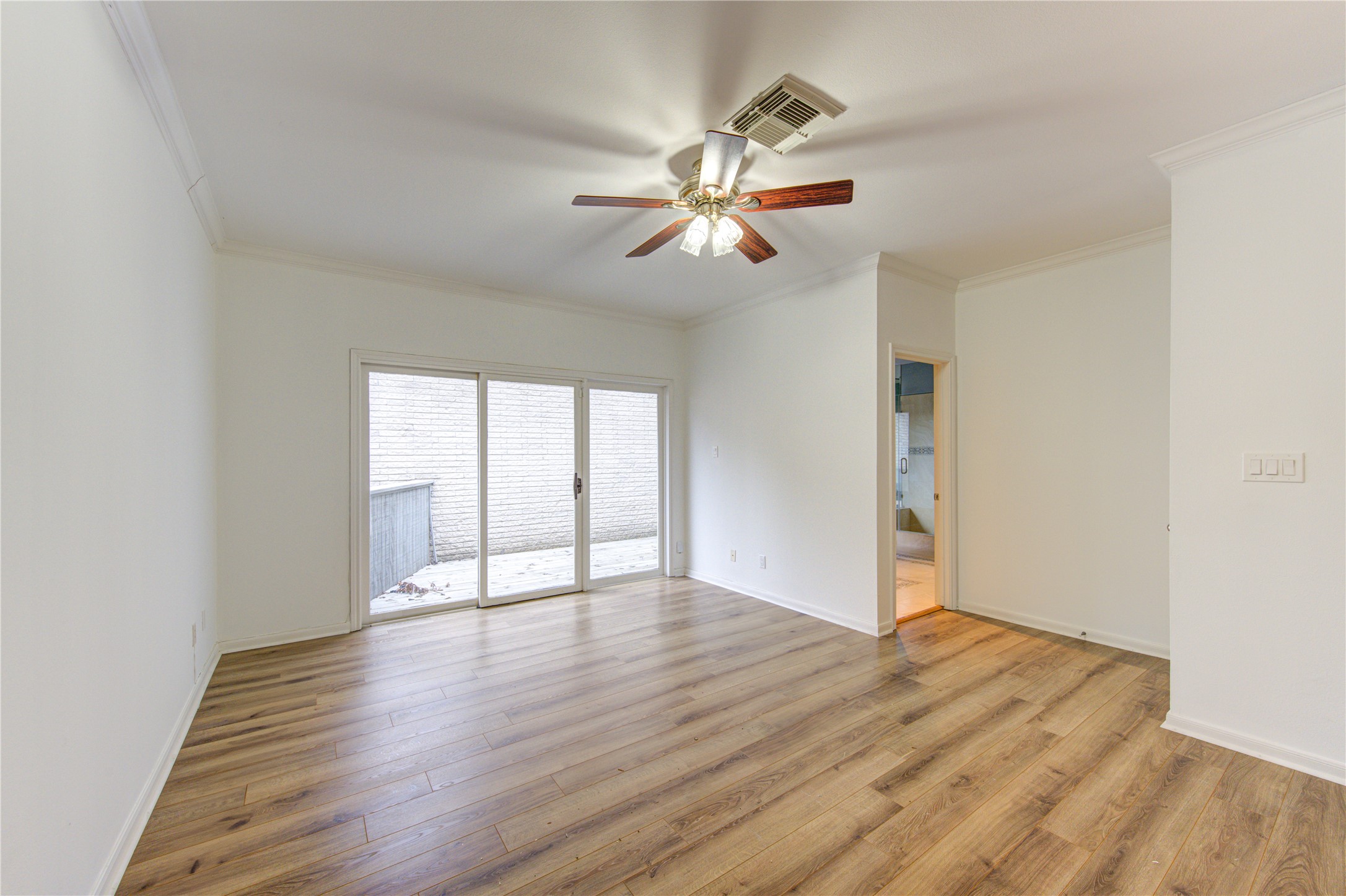  2524 Nantucket Drive B - 物件實景