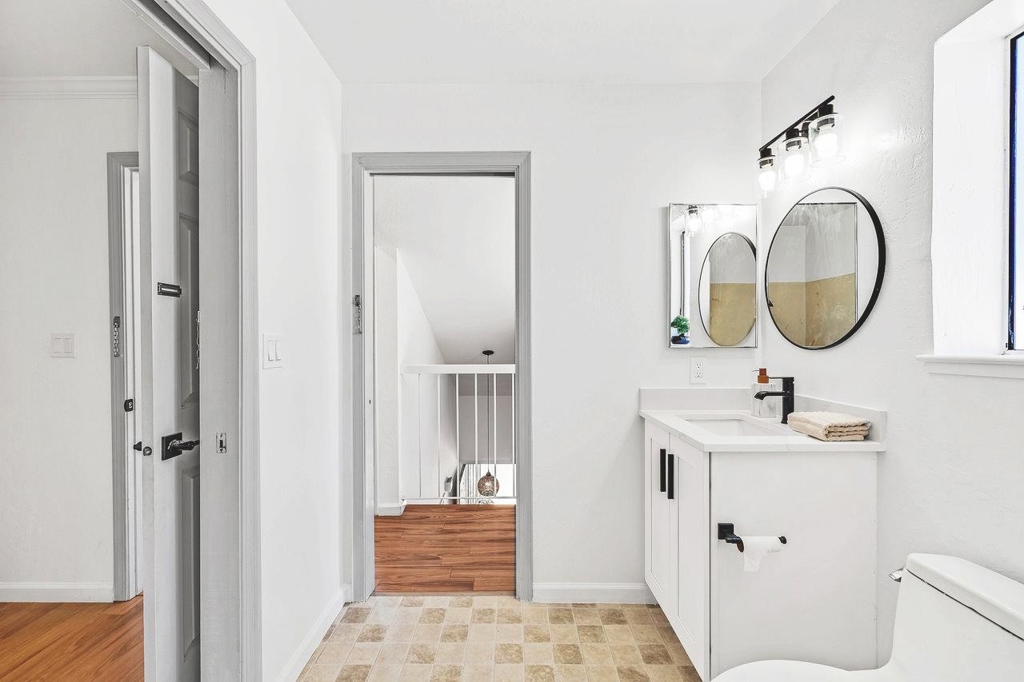 Hayward, California, 94541, United States, 2 Bedrooms Bedrooms, ,2 BathroomsBathrooms,Residential,For Sale,2012744