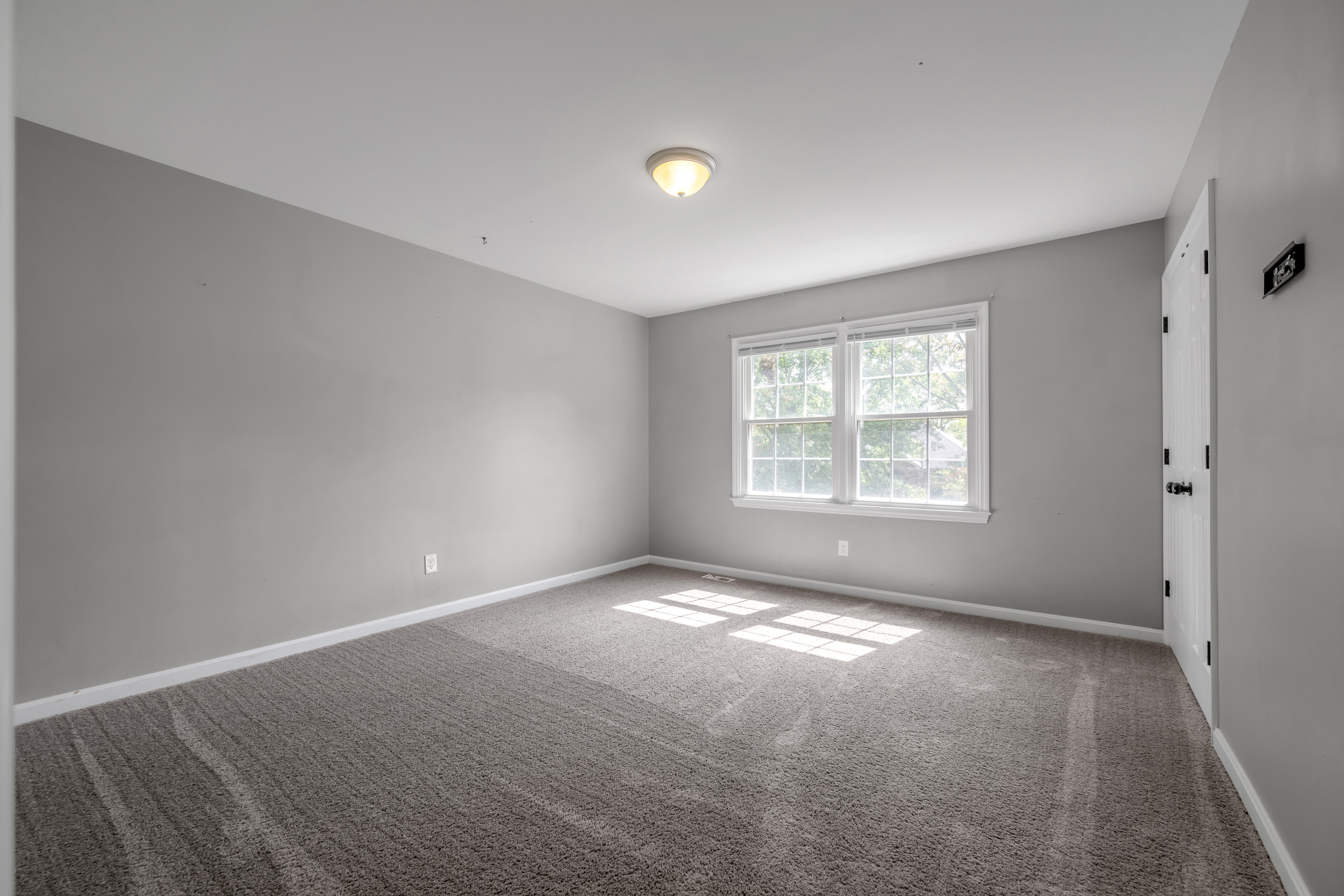  4688 Spring Creek Drive - 物件實景