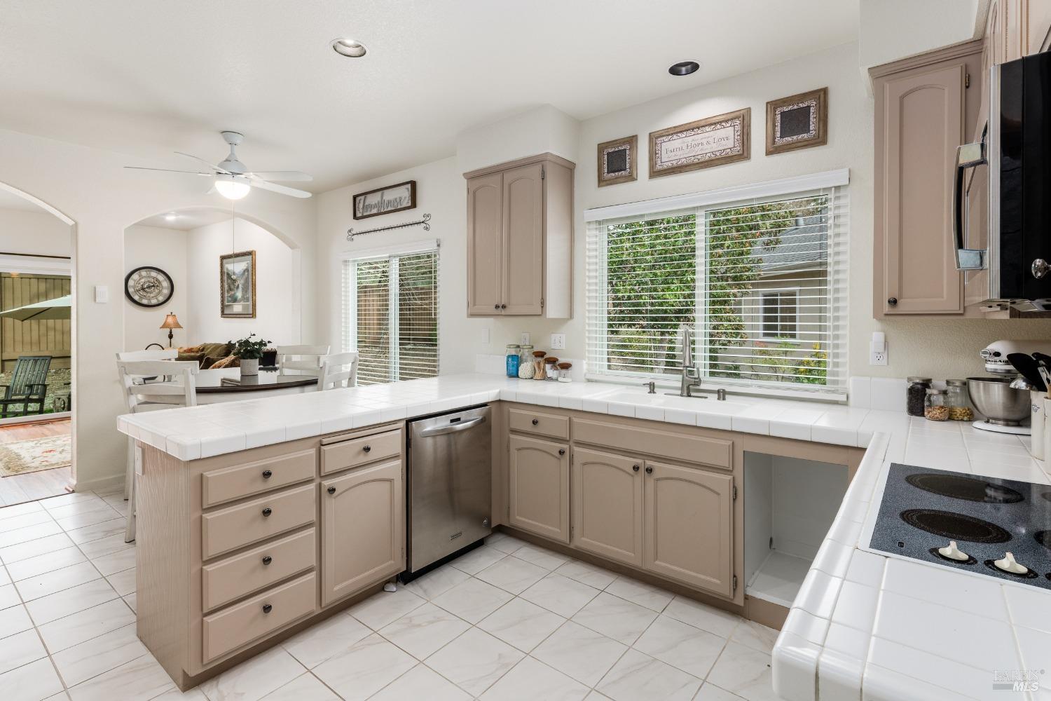 Santa Rosa, California, 95409, United States, 3 Bedrooms Bedrooms, ,2 BathroomsBathrooms,Residential,For Sale,1746074