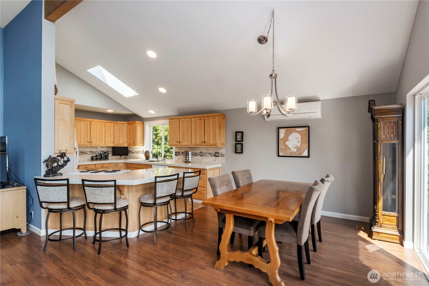 Anderson Island, Washington, 98303, United States, 3 Bedrooms Bedrooms, ,2 BathroomsBathrooms,Residential,For Sale,1804305