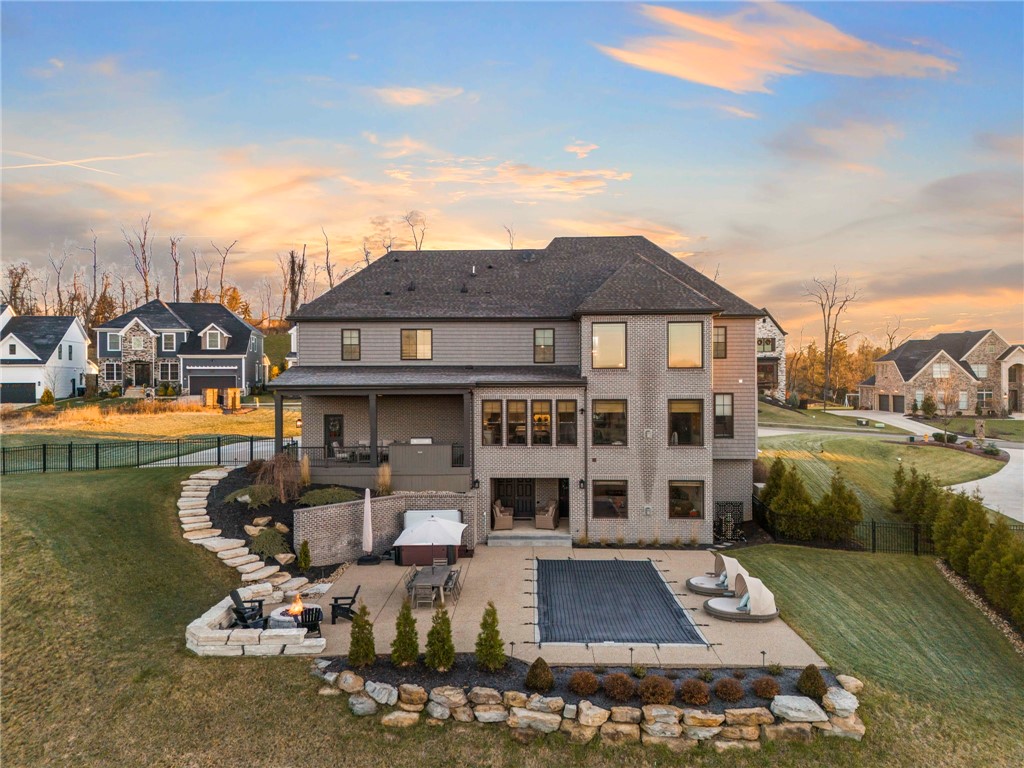 Venetia, Pennsylvania, 15367, United States, 5 Bedrooms Bedrooms, ,6 BathroomsBathrooms,Residential,For Sale,2001561