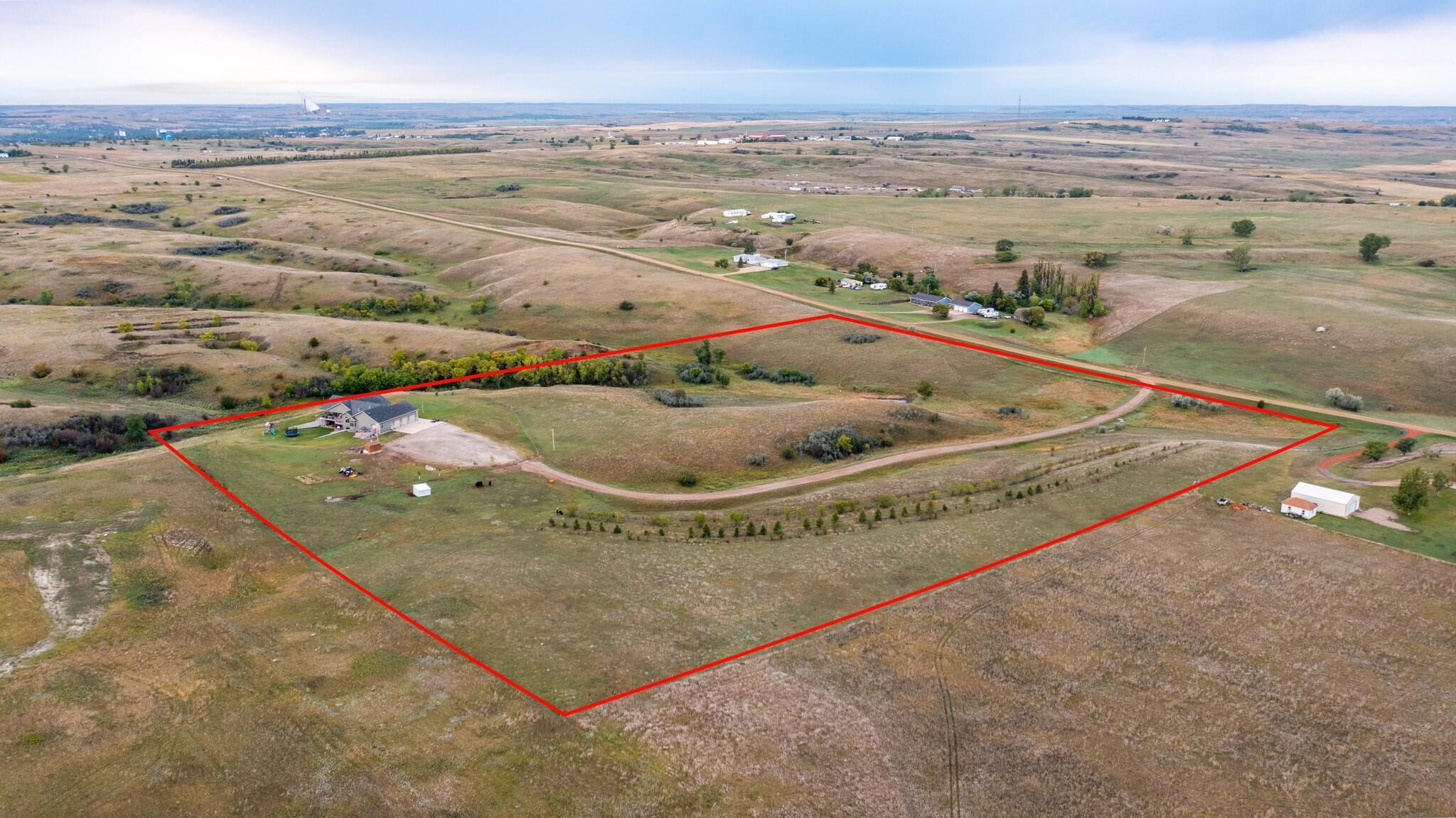 Beulah, North Dakota, 58523, United States, 4 Bedrooms Bedrooms, ,3 BathroomsBathrooms,Residential,For Sale,1780571