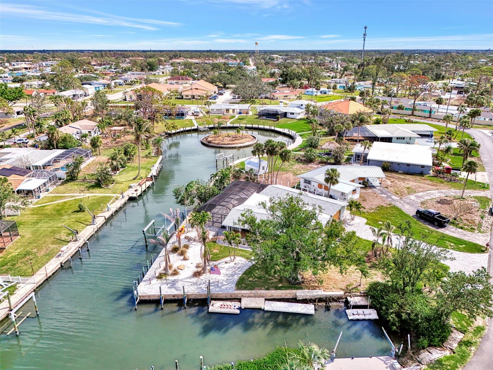 ENGLEWOOD, Florida, 34223, United States, 2 Bedrooms Bedrooms, ,3 BathroomsBathrooms,Residential,For Sale,1990231