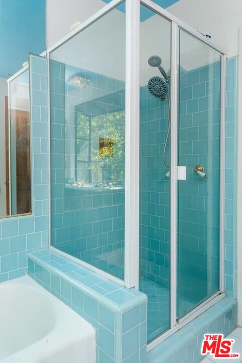 Los Angeles, California, 90049, United States, 3 Bedrooms Bedrooms, ,2 BathroomsBathrooms,Residential,For Sale,1913369