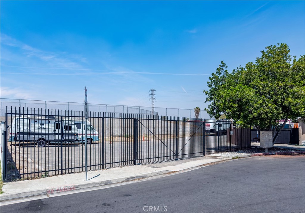 Rialto, California, 92376, United States, 3 Bedrooms Bedrooms, ,3 BathroomsBathrooms,Residential,For Sale,1909266