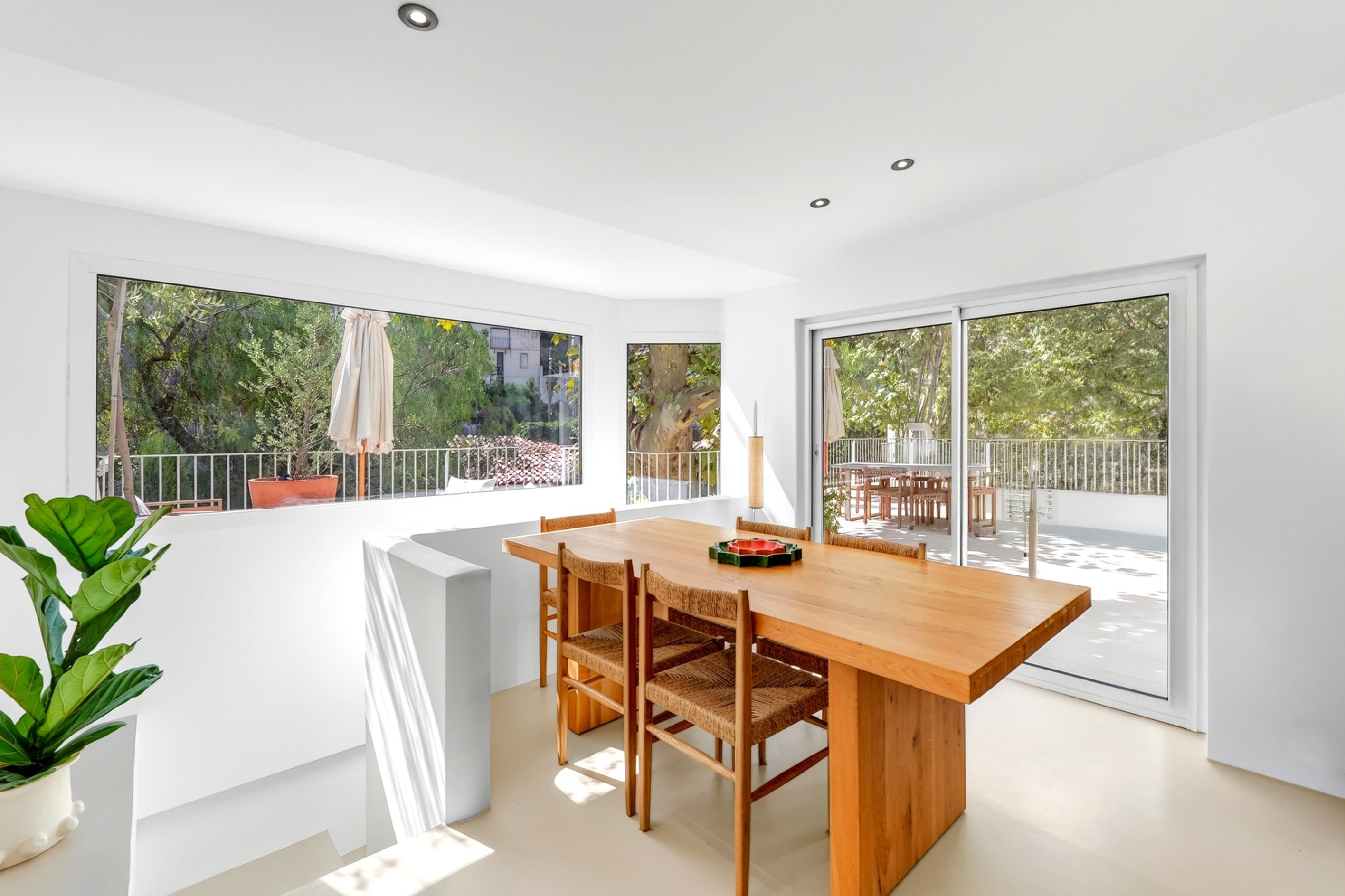  Marseille 7th arrondissement – Roucas Blanc  Renovated 5-Bedroom House with Sw… - 物件實景