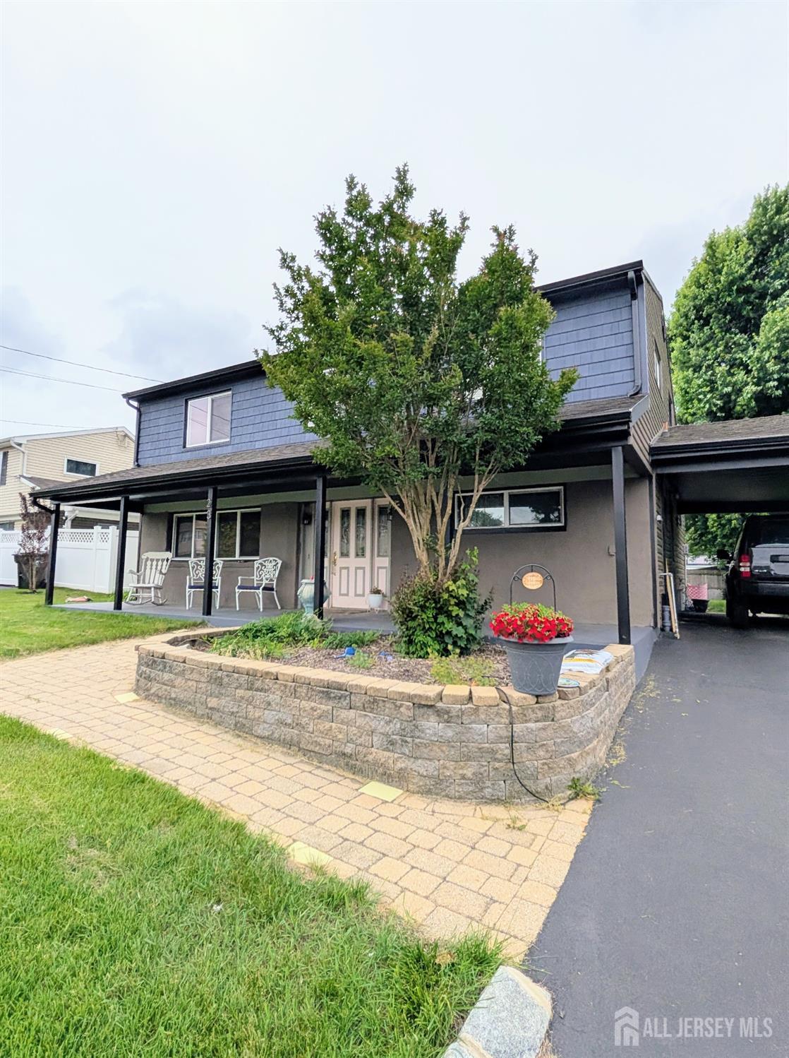 Old Bridge, New Jersey, 08857, United States, 3 Bedrooms Bedrooms, ,2 BathroomsBathrooms,Residential,For Sale,1849014