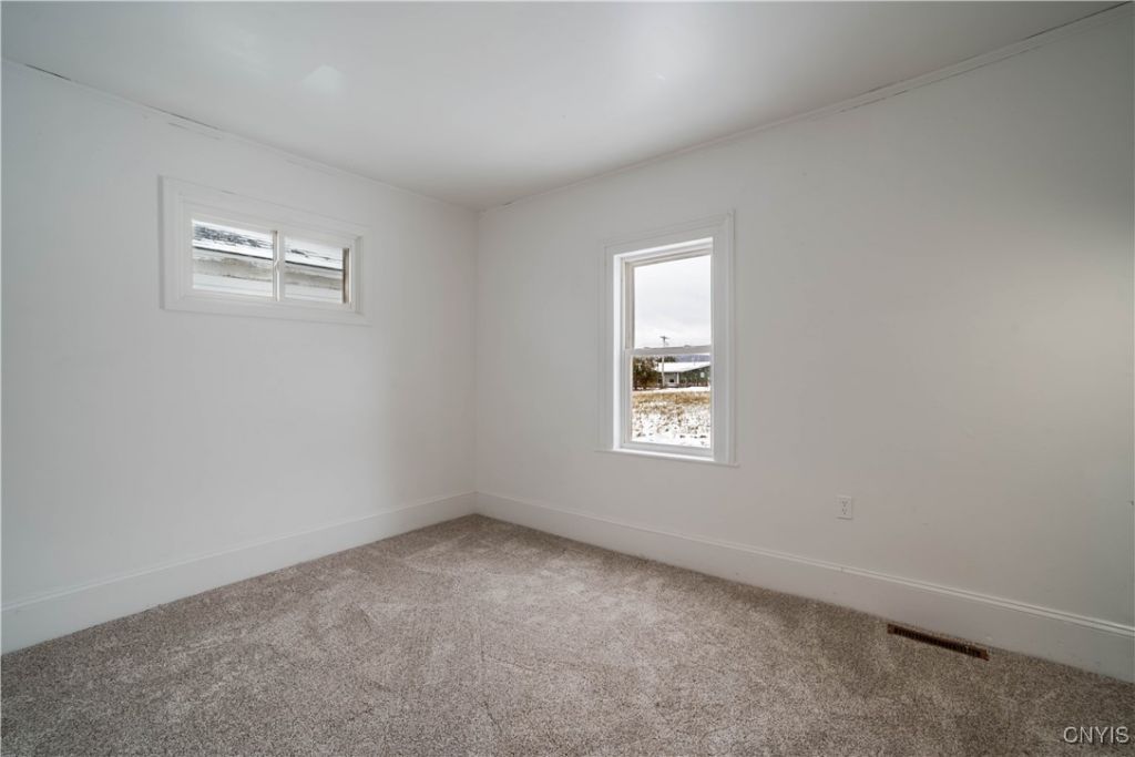 Pompey, New York, 13084, United States, 5 Bedrooms Bedrooms, ,2 BathroomsBathrooms,Residential,For Sale,1993406