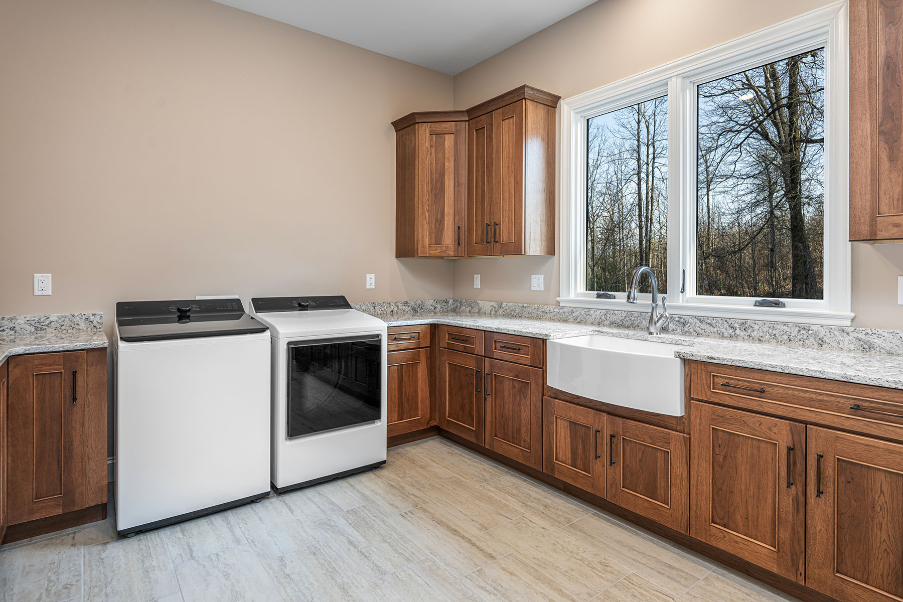  ZIRCONIA - 物件實景