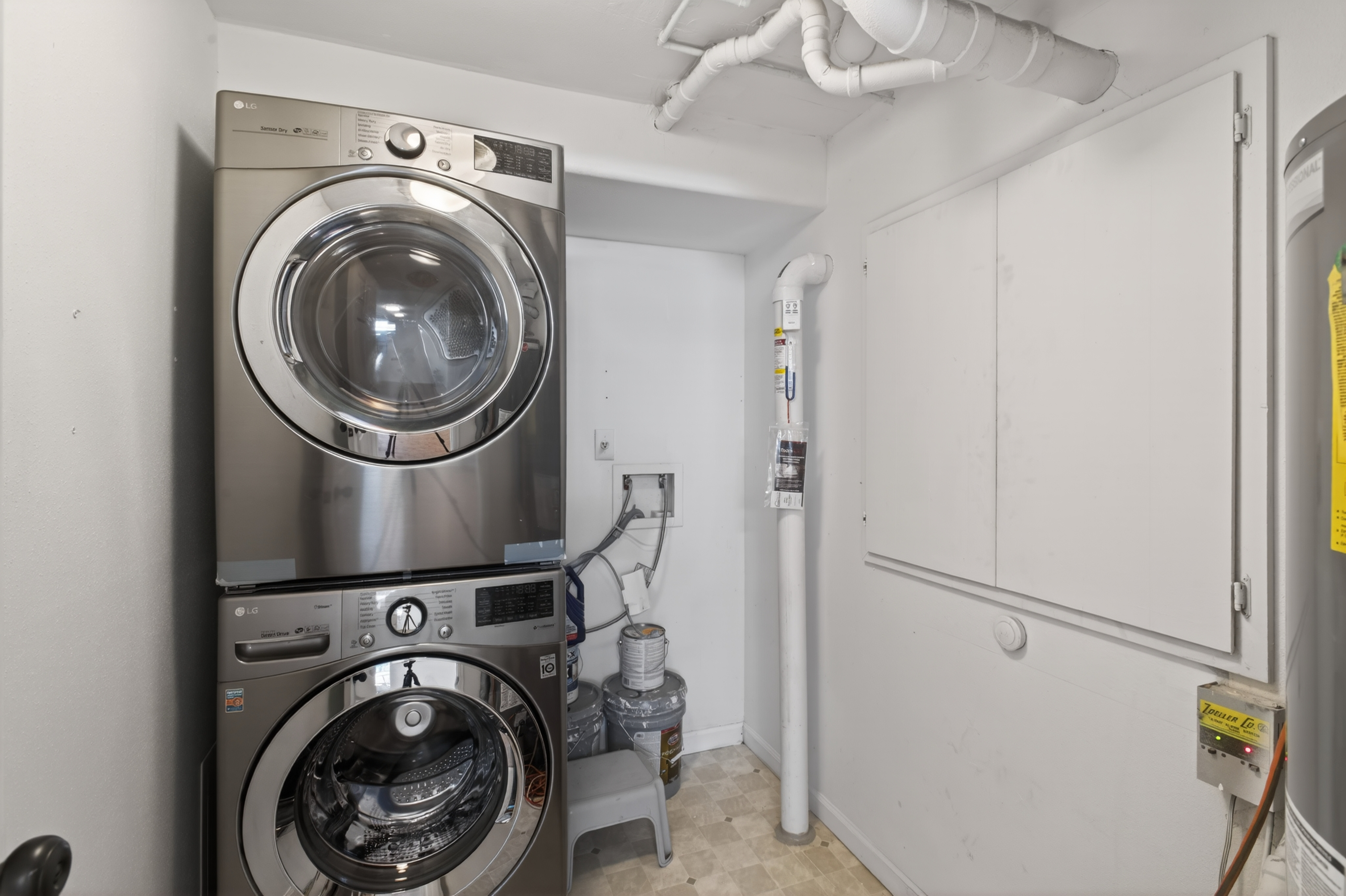  Charming Cole Bungalow – Fresh Updates, Green Kitchen & Private Deck - 物件實景