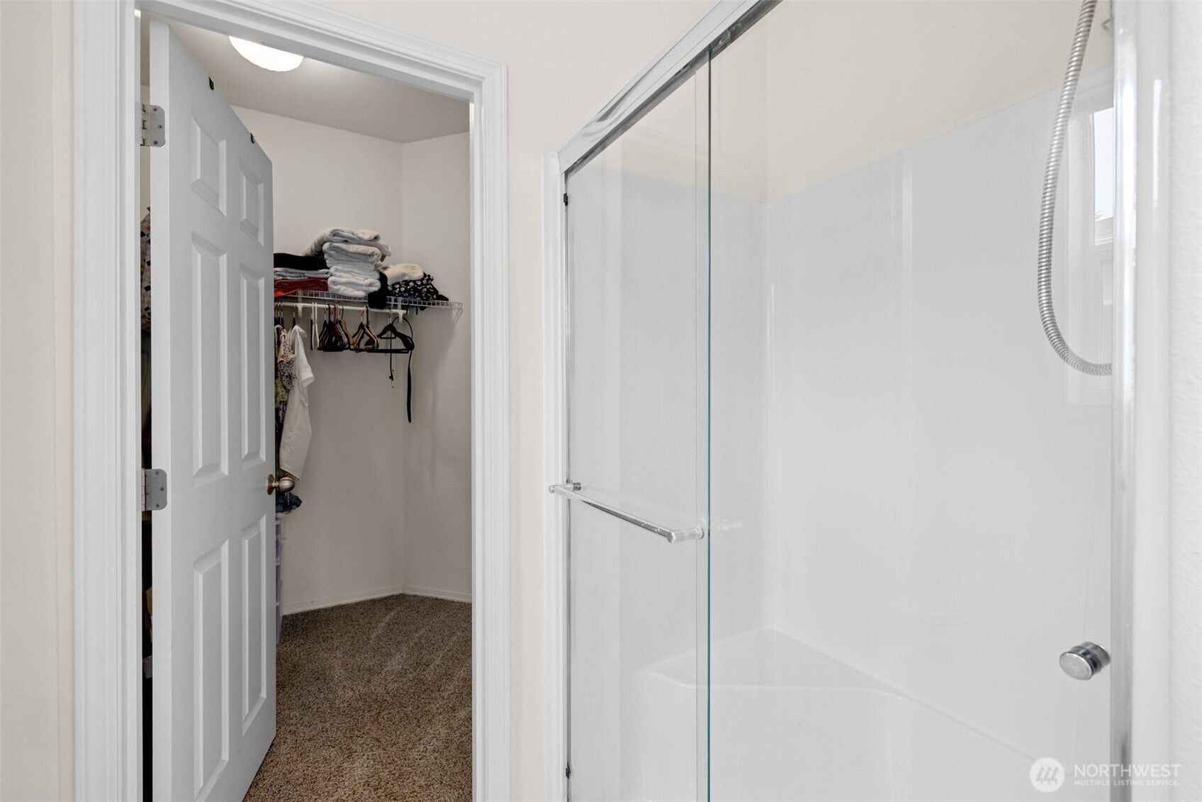 Port Angeles, Washington, 98363, United States, 3 Bedrooms Bedrooms, ,2 BathroomsBathrooms,Residential,For Sale,1982168