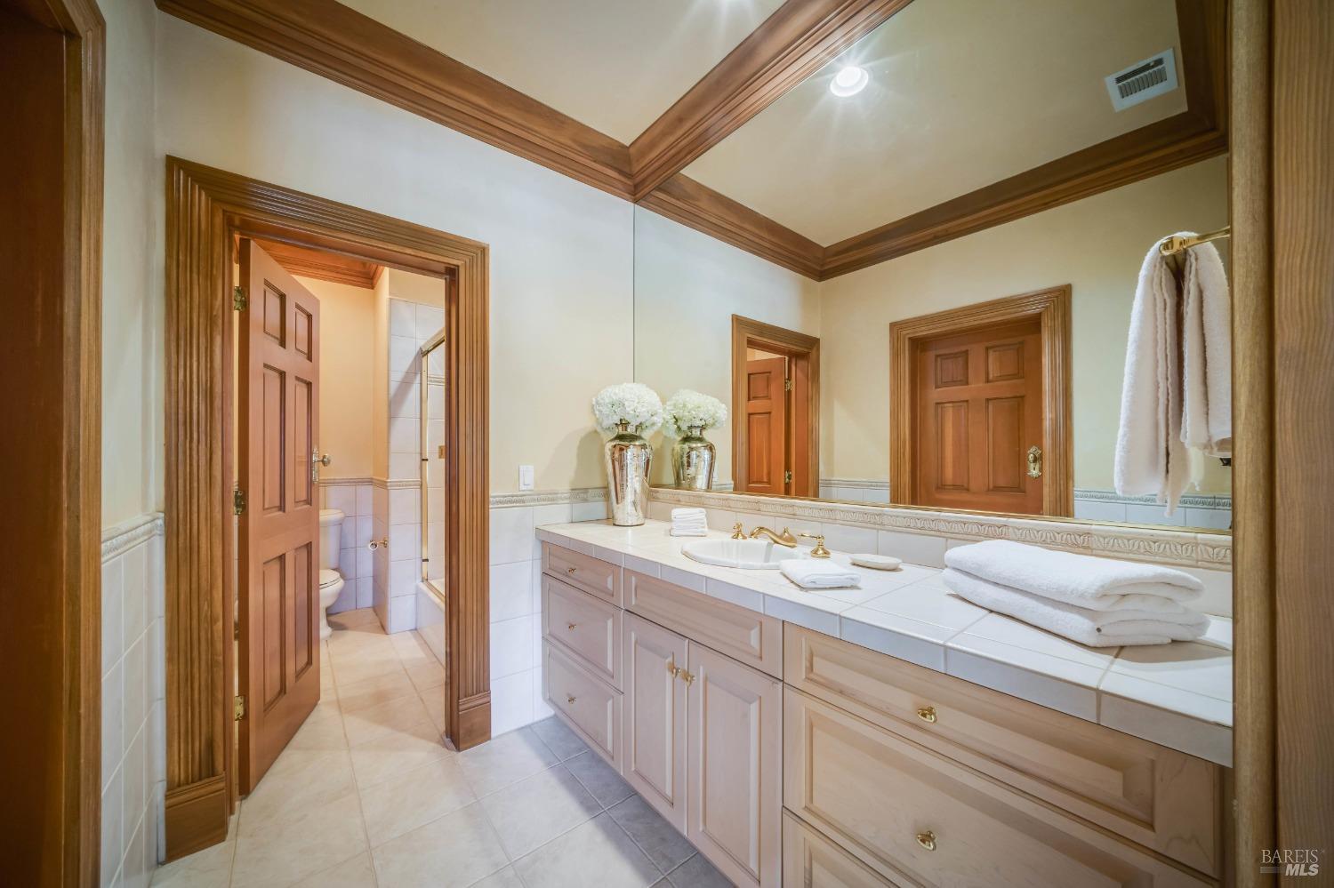 St. Helena, California, 94574, United States, 5 Bedrooms Bedrooms, ,6 BathroomsBathrooms,Residential,For Sale,1708621