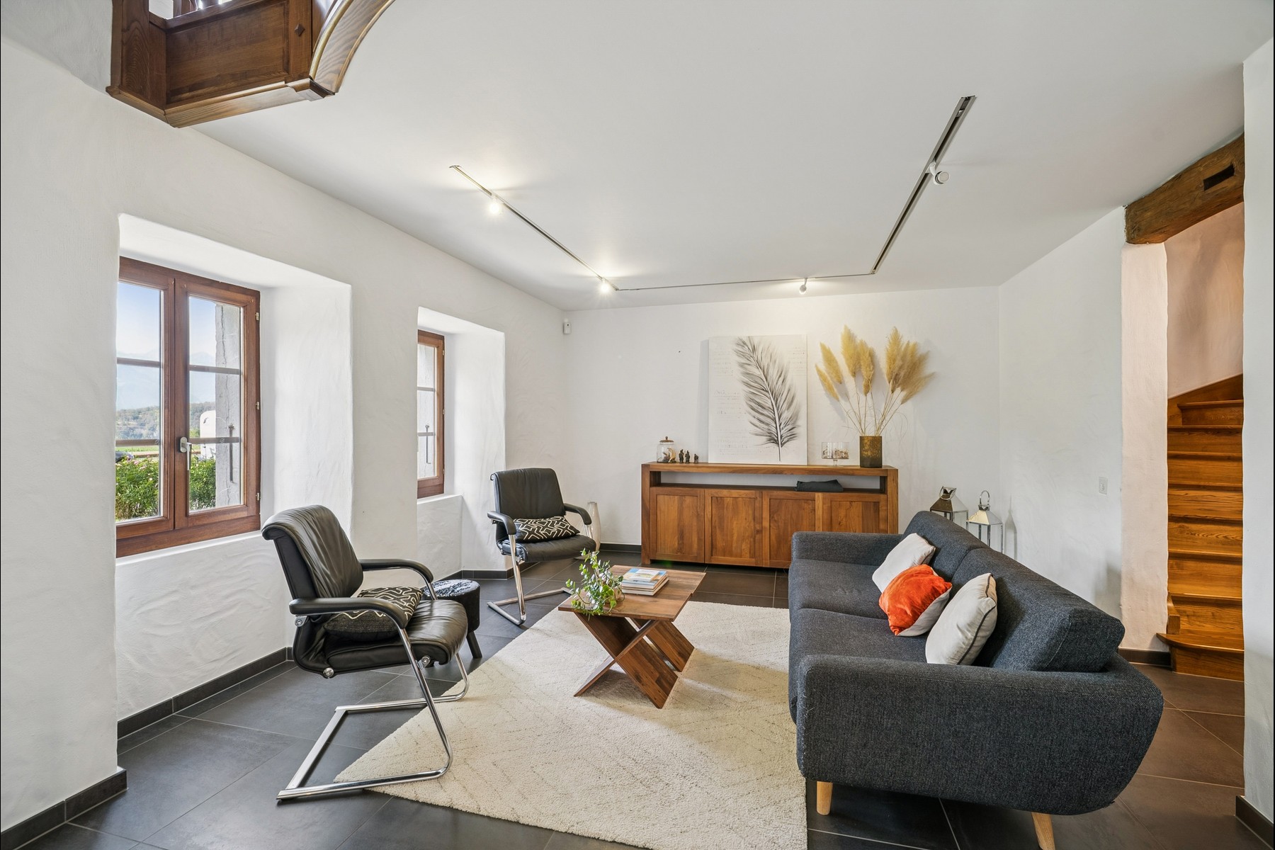  An authentic, charming home in the heart of an estate spanning more than 7,500 m - 物件實景
