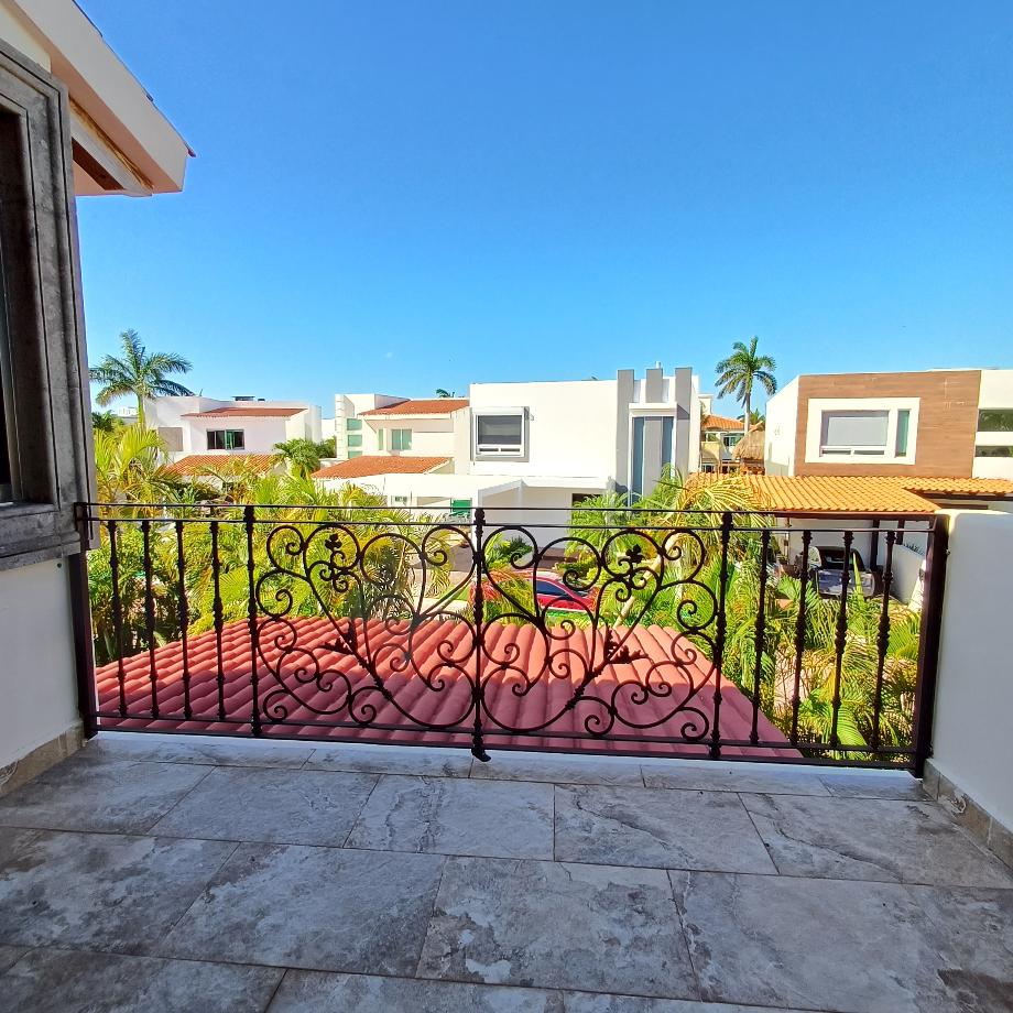Isla Romantica, Benito Juárez, Quintana Roo, 77500, Mexico, 4 Bedrooms Bedrooms, ,5 BathroomsBathrooms,Residential,For Sale,Isla Romantica,1677042