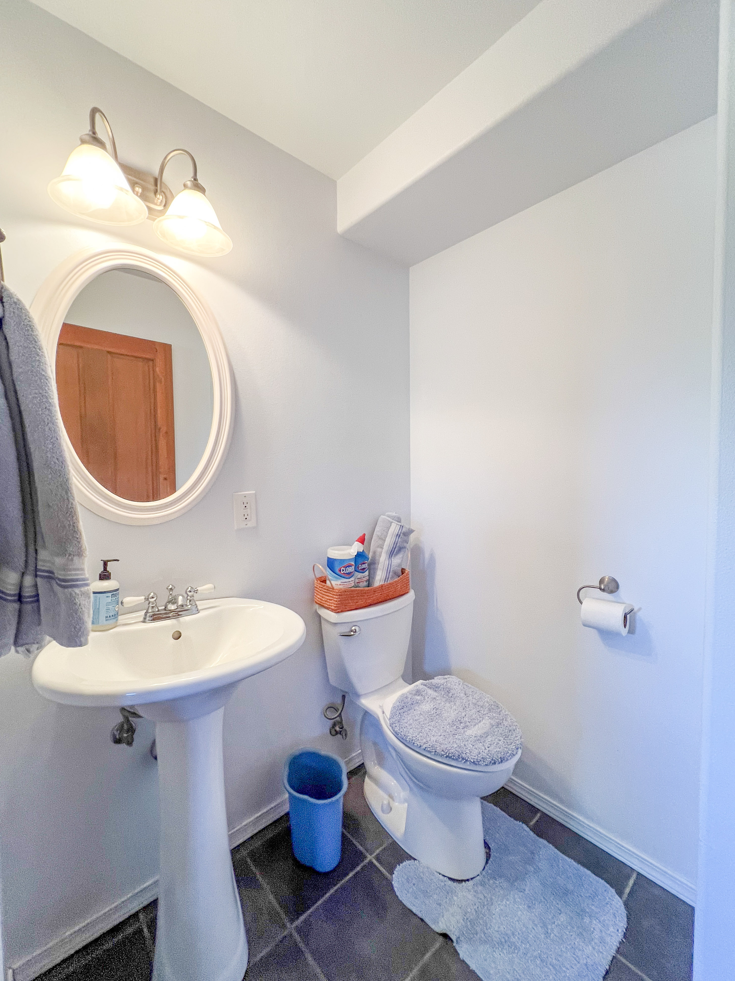 Kettle Falls, Washington, 99141, United States, 4 Bedrooms Bedrooms, ,4 BathroomsBathrooms,Residential,For Sale,1984366