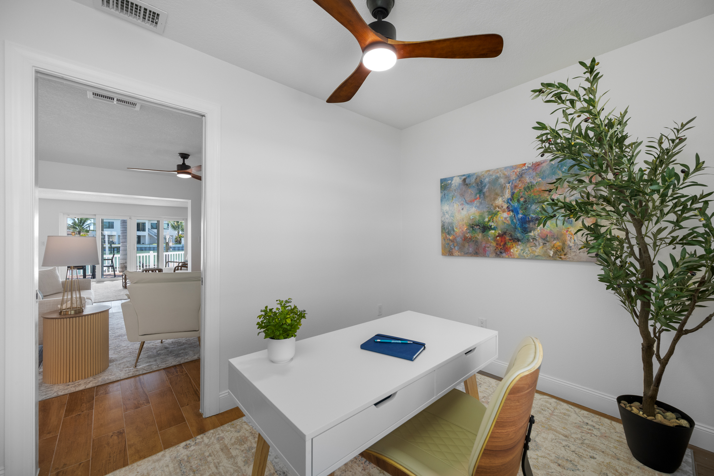 St Petersburg, Florida, 33707, United States, 3 Bedrooms Bedrooms, ,2 BathroomsBathrooms,Residential,For Sale,2034838
