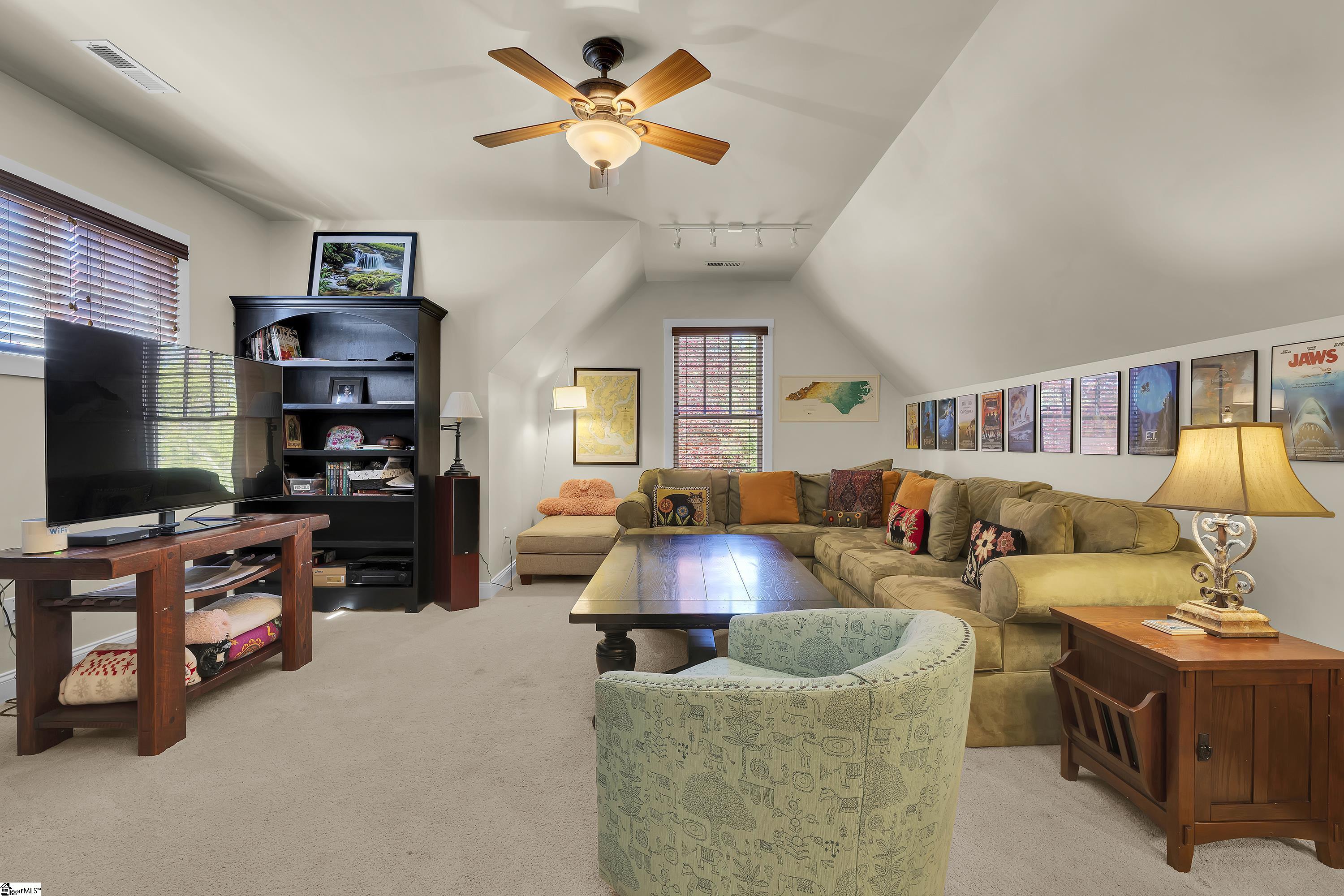 Simpsonville, South Carolina, 29681, United States, 4 Bedrooms Bedrooms, ,4 BathroomsBathrooms,Residential,For Sale,1986558