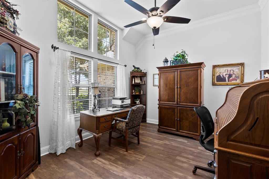 Lindale, Texas, 75771, United States, 4 Bedrooms Bedrooms, ,4 BathroomsBathrooms,Residential,For Sale,1903867
