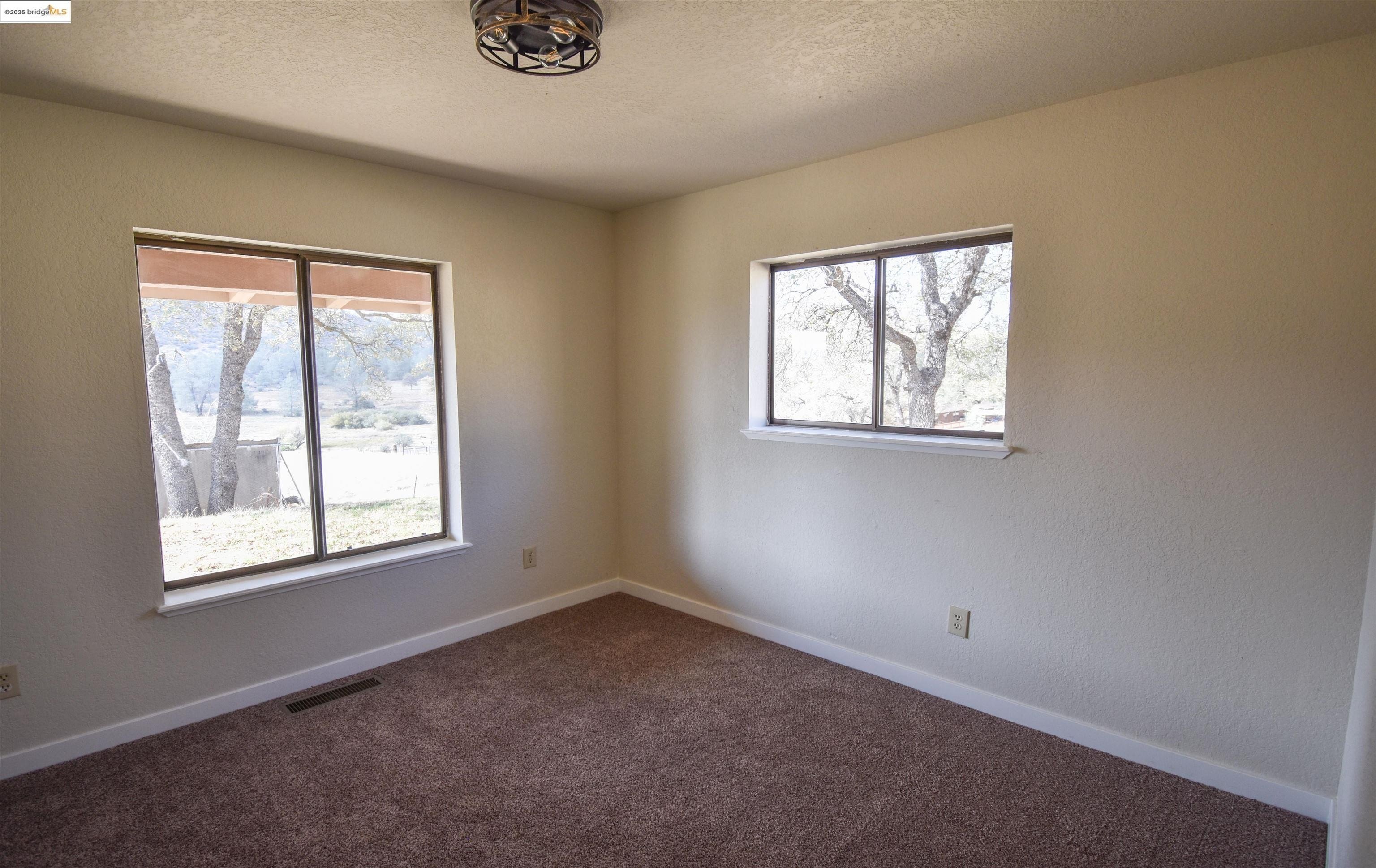 Jamestown, California, 95327, United States, 3 Bedrooms Bedrooms, ,2 BathroomsBathrooms,Residential,For Sale,1970906