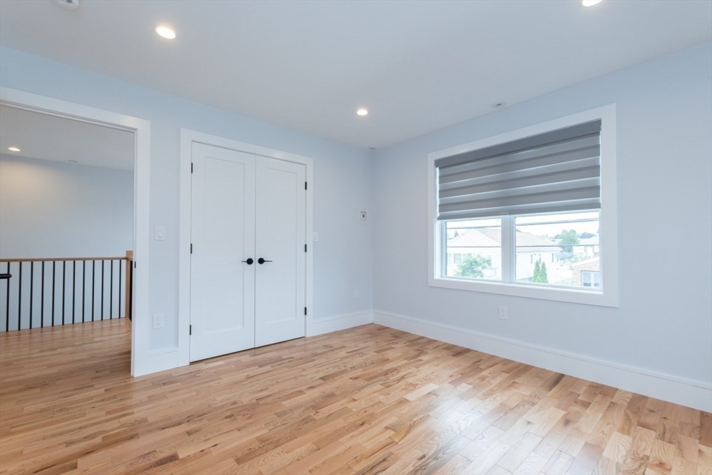 Revere, Massachusetts, 02151, United States, 3 Bedrooms Bedrooms, ,3 BathroomsBathrooms,Residential,For Sale,1928995