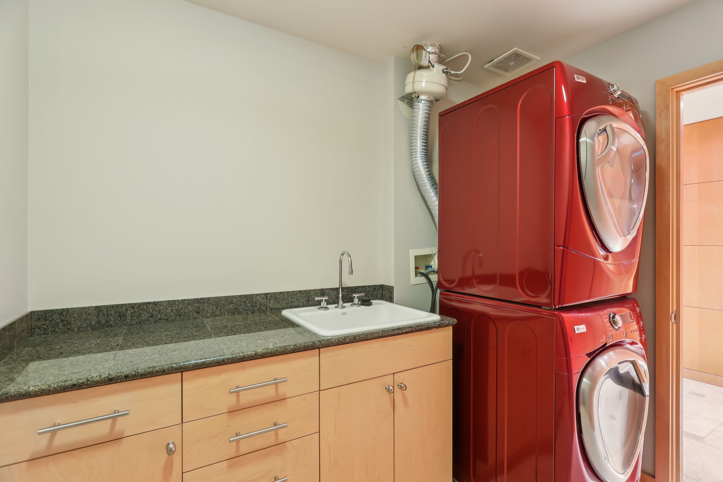  1100 106th Ave NE Unit #902, Bellevue, WA 98004 - 物件實景
