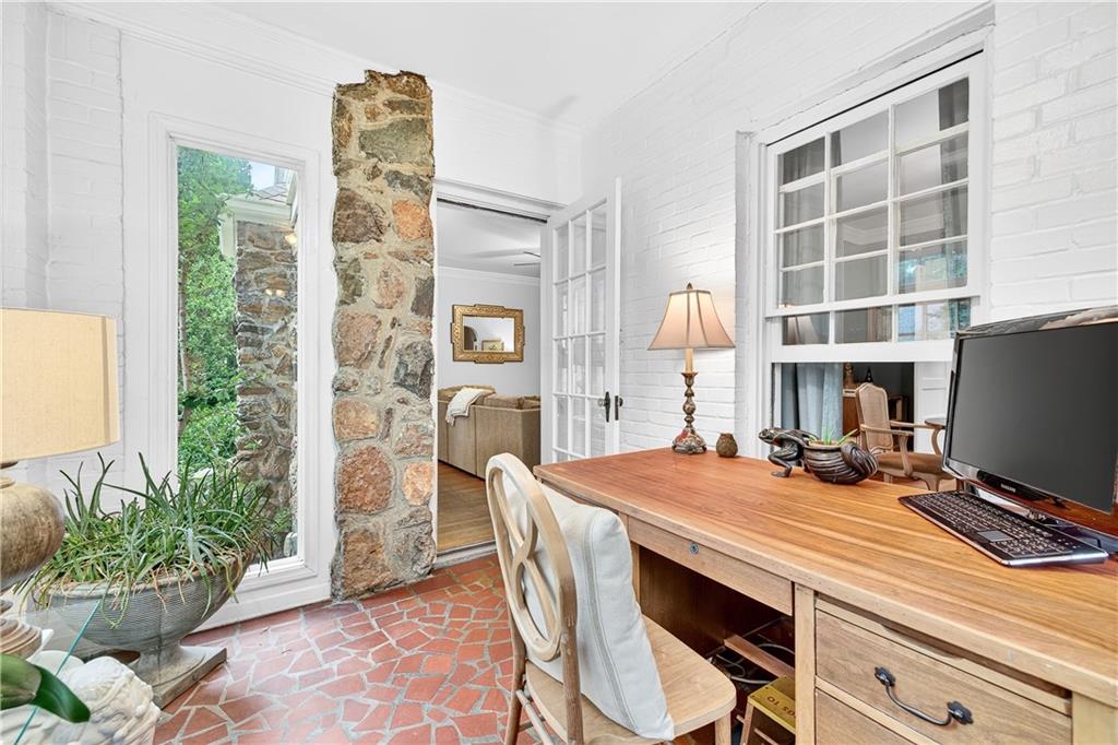 Atlanta, Georgia, 30306, United States, 3 Bedrooms Bedrooms, ,2 BathroomsBathrooms,Residential,For Sale,1906309