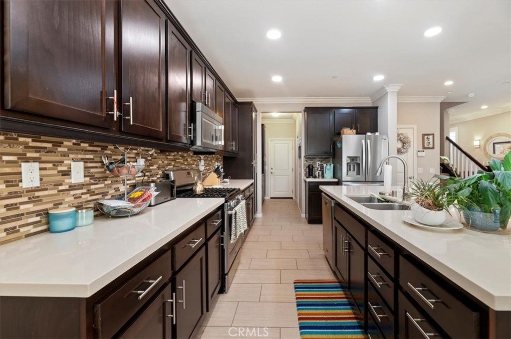 Yucaipa, California, 92399, United States, 3 Bedrooms Bedrooms, ,3 BathroomsBathrooms,Residential,For Sale,1977882