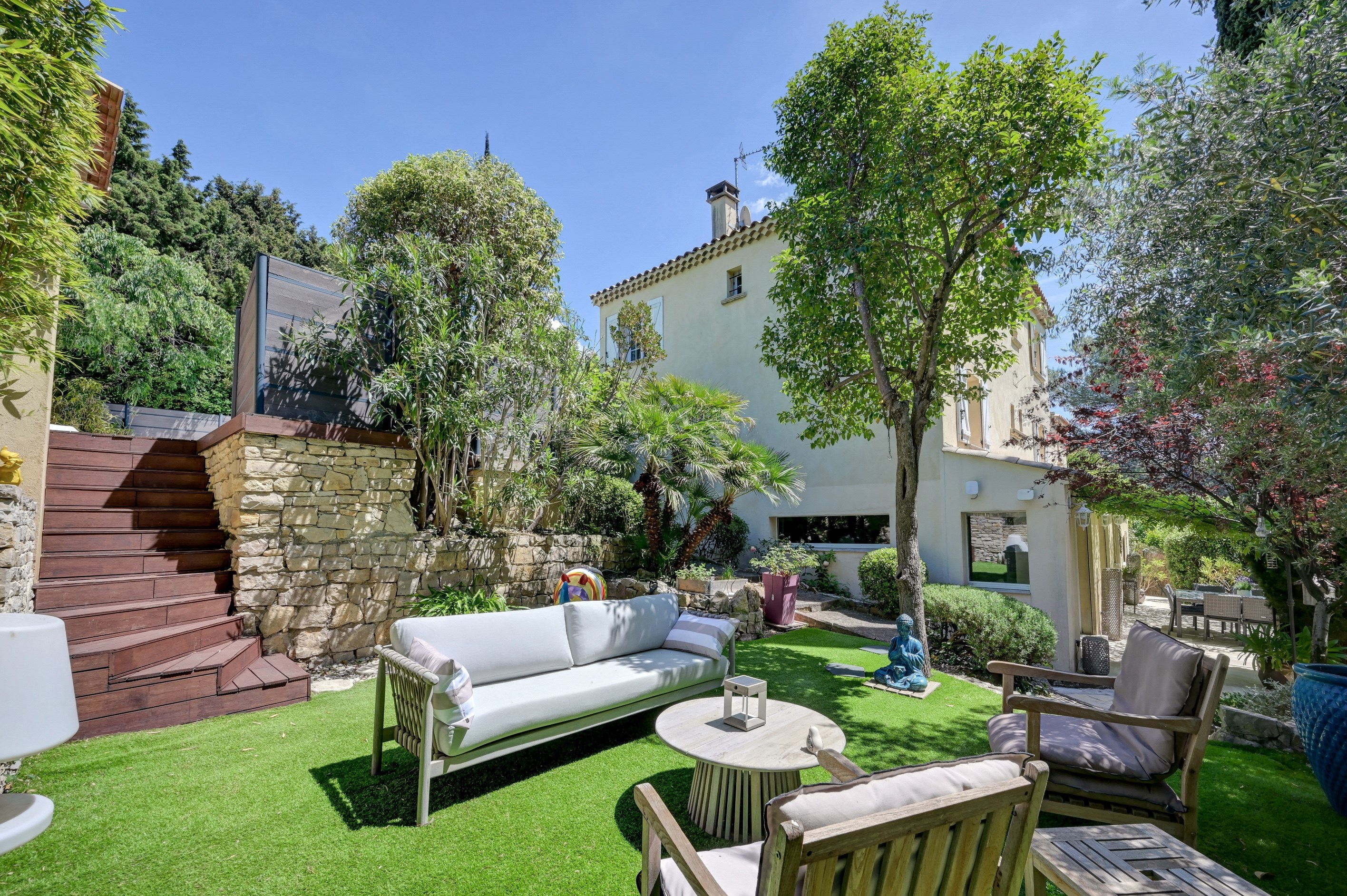  Beautiful Family House in La Torse, Aix en Provence - 物件實景