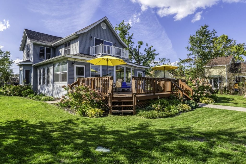 Bemidji, Minnesota, 56601, United States, 6 Bedrooms Bedrooms, ,2 BathroomsBathrooms,Residential,For Sale,2000102