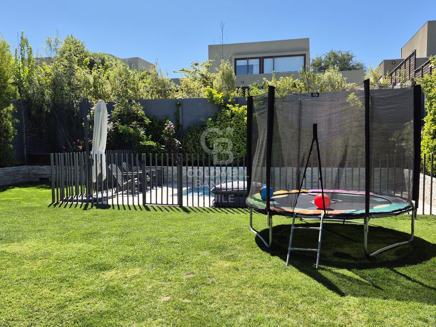 Colina, Chile, 4 Bedrooms Bedrooms, ,3 BathroomsBathrooms,Residential,For Sale,1959294