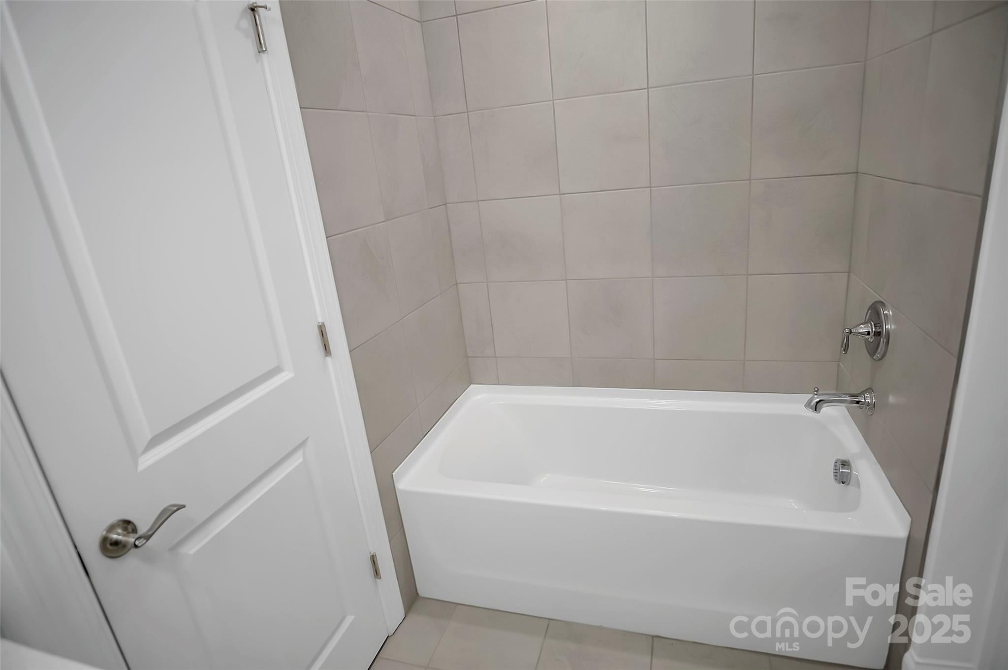 Gastonia, North Carolina, 28056, United States, 2 Bedrooms Bedrooms, ,2 BathroomsBathrooms,Residential,For Sale,1752395