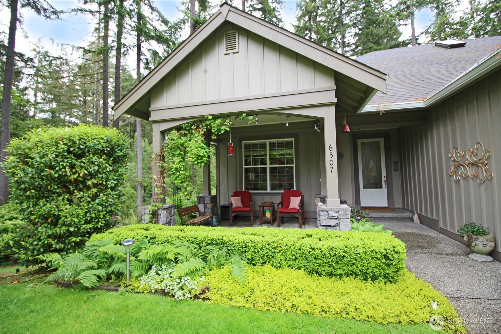 Gig Harbor, Washington, 98335, United States, 2 Bedrooms Bedrooms, ,3 BathroomsBathrooms,Residential,For Sale,1837804