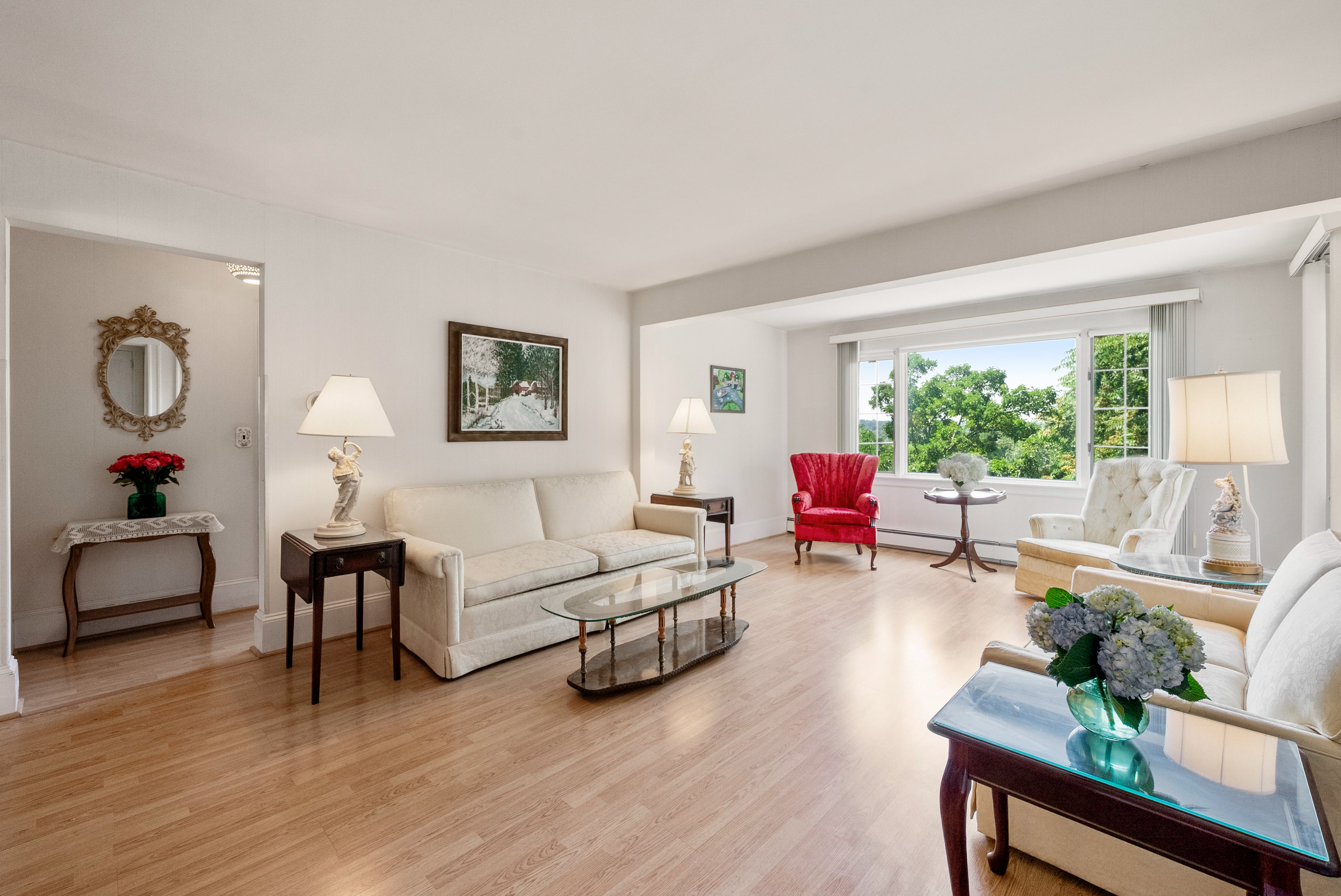  28 Hudson Street, Watertown, MA 02472 - 物件實景