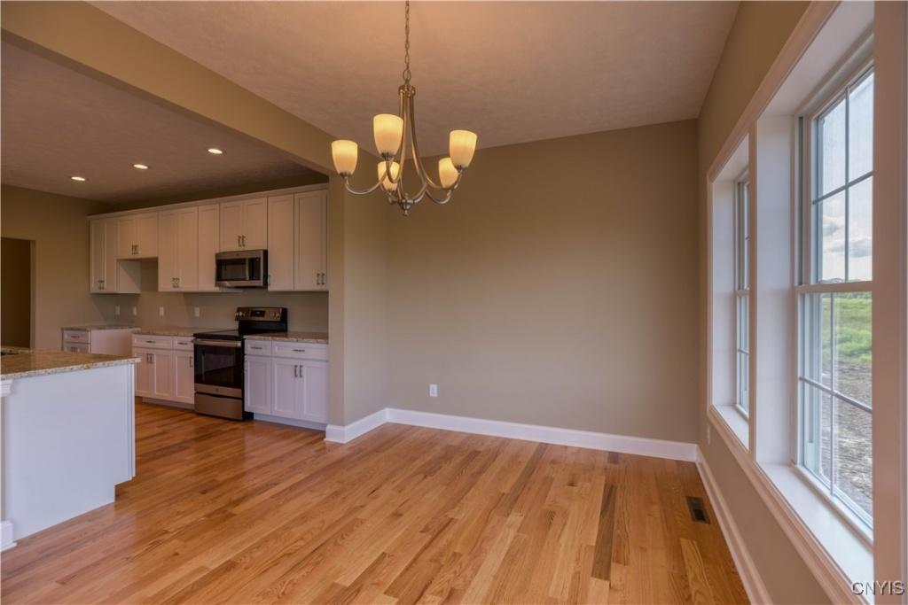 Baldwinsville, New York, 13027, United States, 4 Bedrooms Bedrooms, ,3 BathroomsBathrooms,Residential,For Sale,1686652
