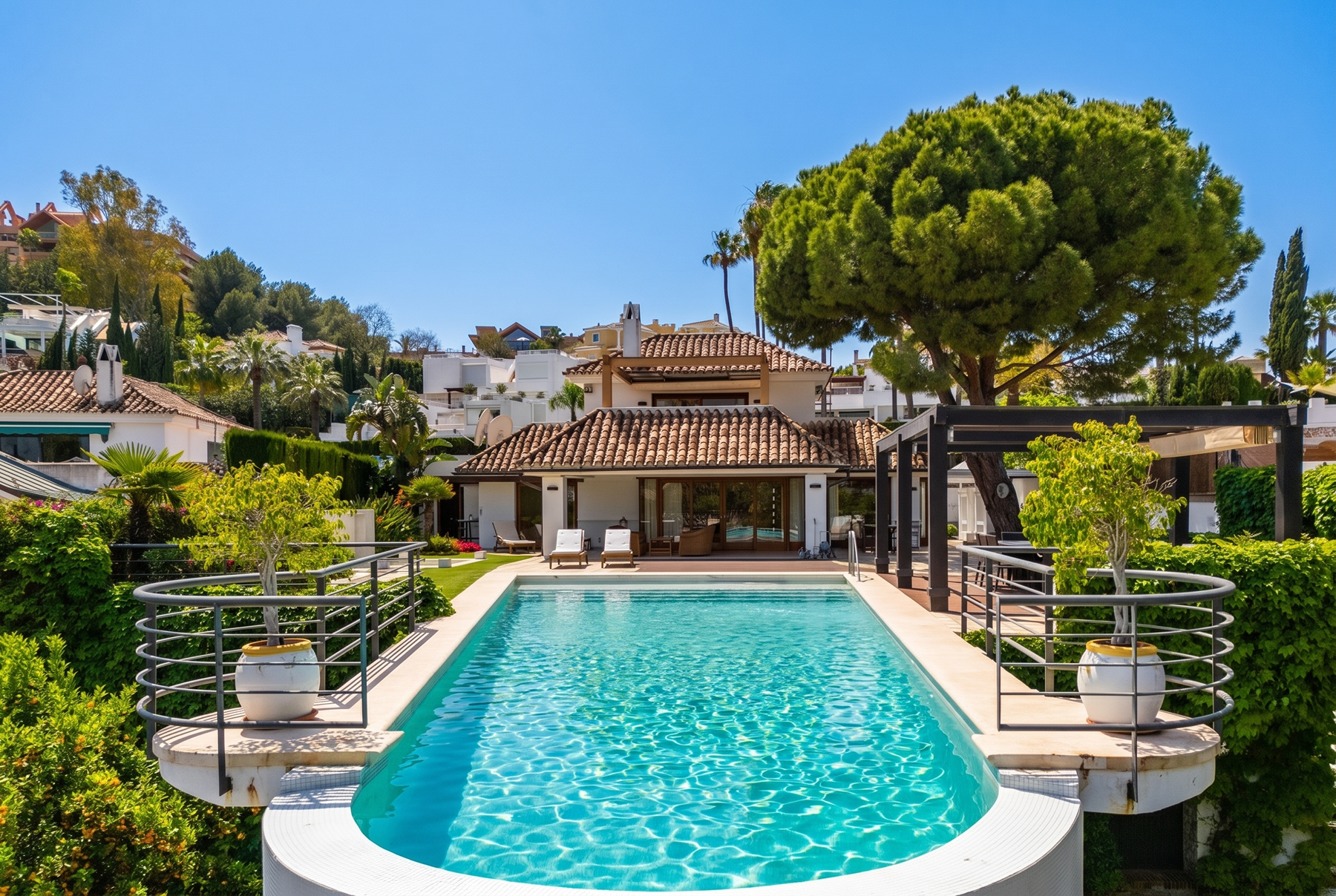  A true home in the Golf Valley with direct access to the Las Brisas golf course - 物件實景