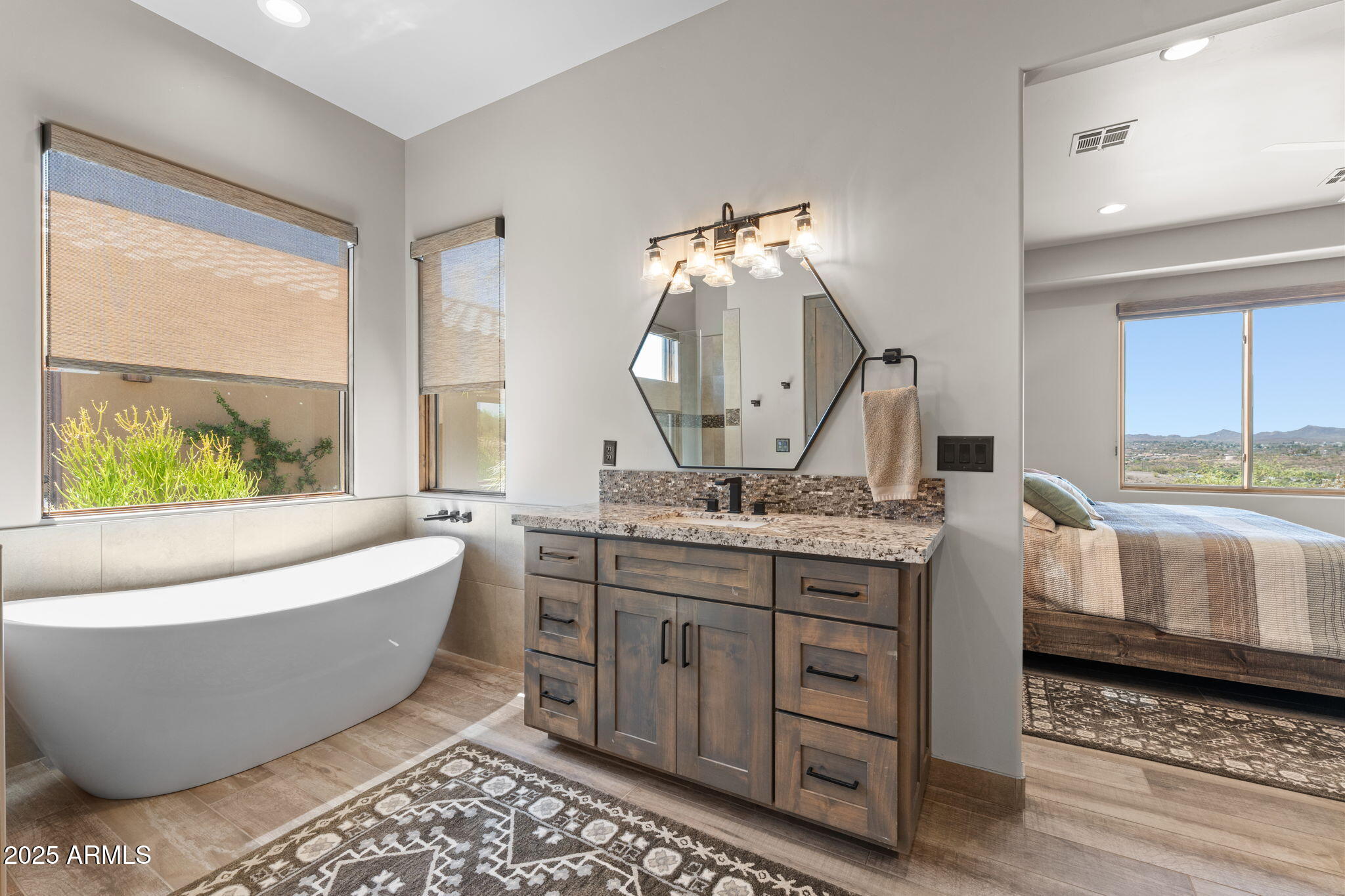 Wickenburg, Arizona, 85390, United States, 3 Bedrooms Bedrooms, ,3 BathroomsBathrooms,Residential,For Sale,1900578