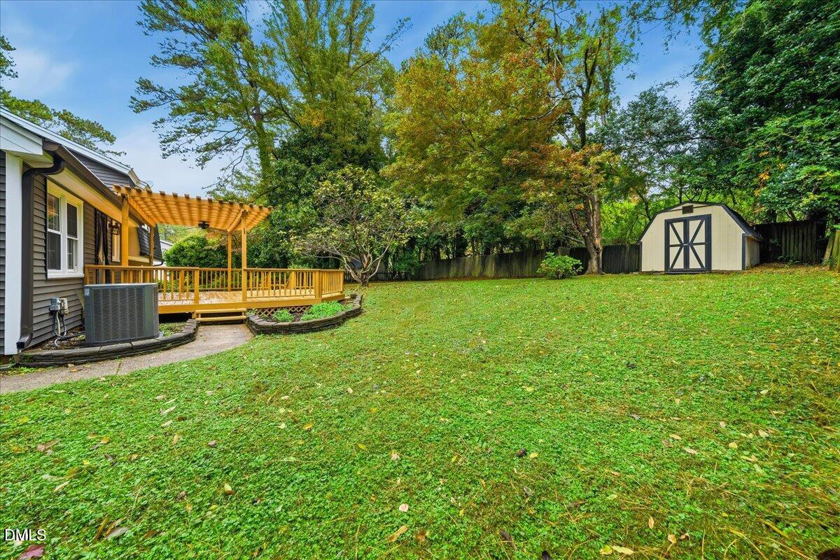 Raleigh, North Carolina, 27609, United States, 3 Bedrooms Bedrooms, ,3 BathroomsBathrooms,Residential,For Sale,1954516