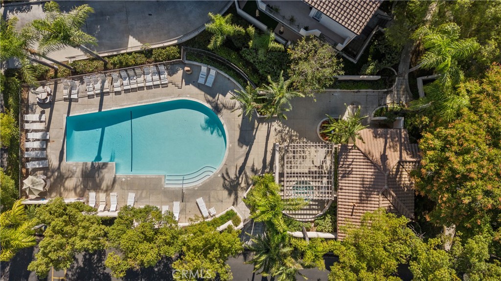 Valencia, California, 91355, United States, 2 Bedrooms Bedrooms, ,2 BathroomsBathrooms,Residential,For Sale,1937123