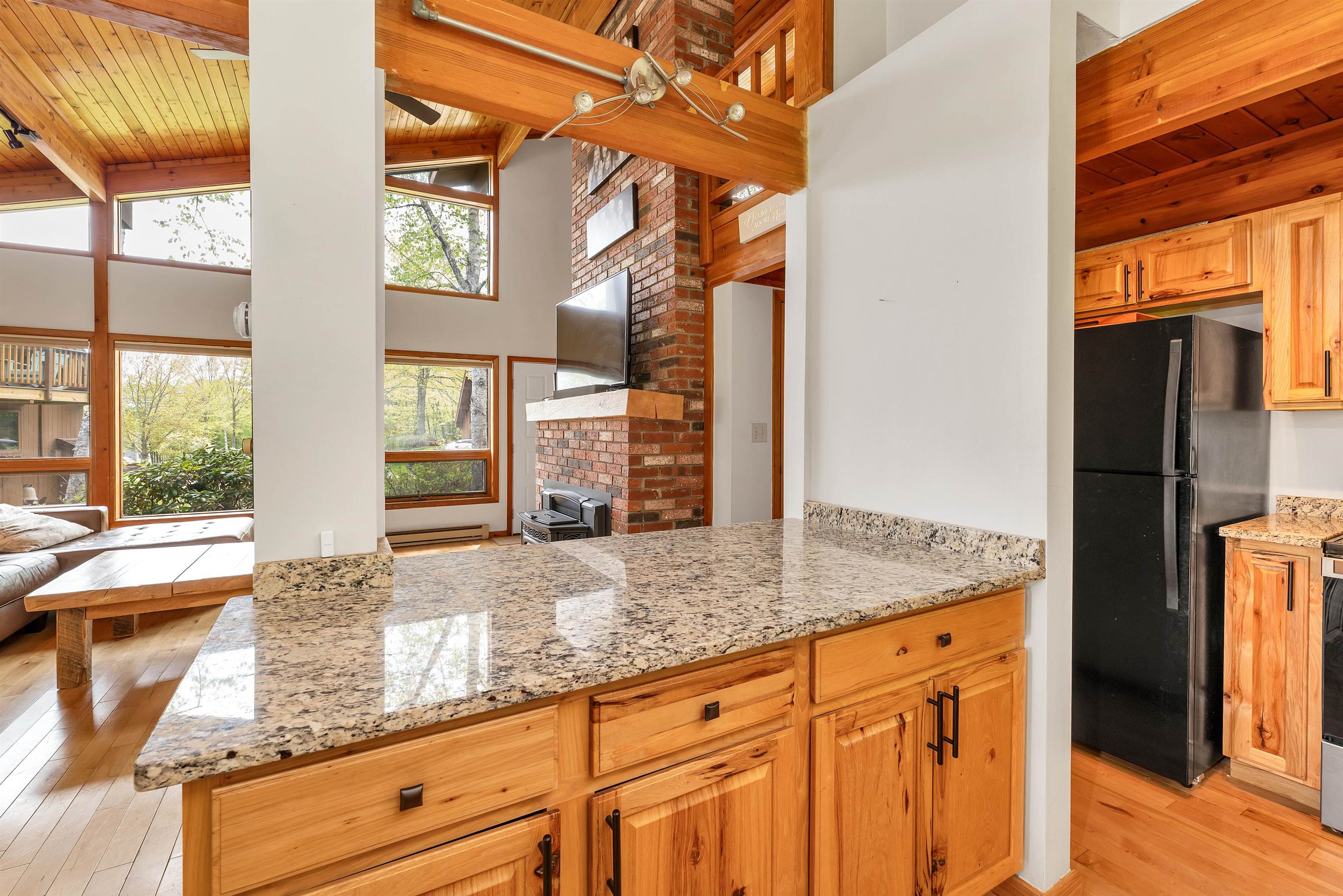 Laconia, New Hampshire, 03246, United States, 3 Bedrooms Bedrooms, ,2 BathroomsBathrooms,Residential,For Sale,1938824