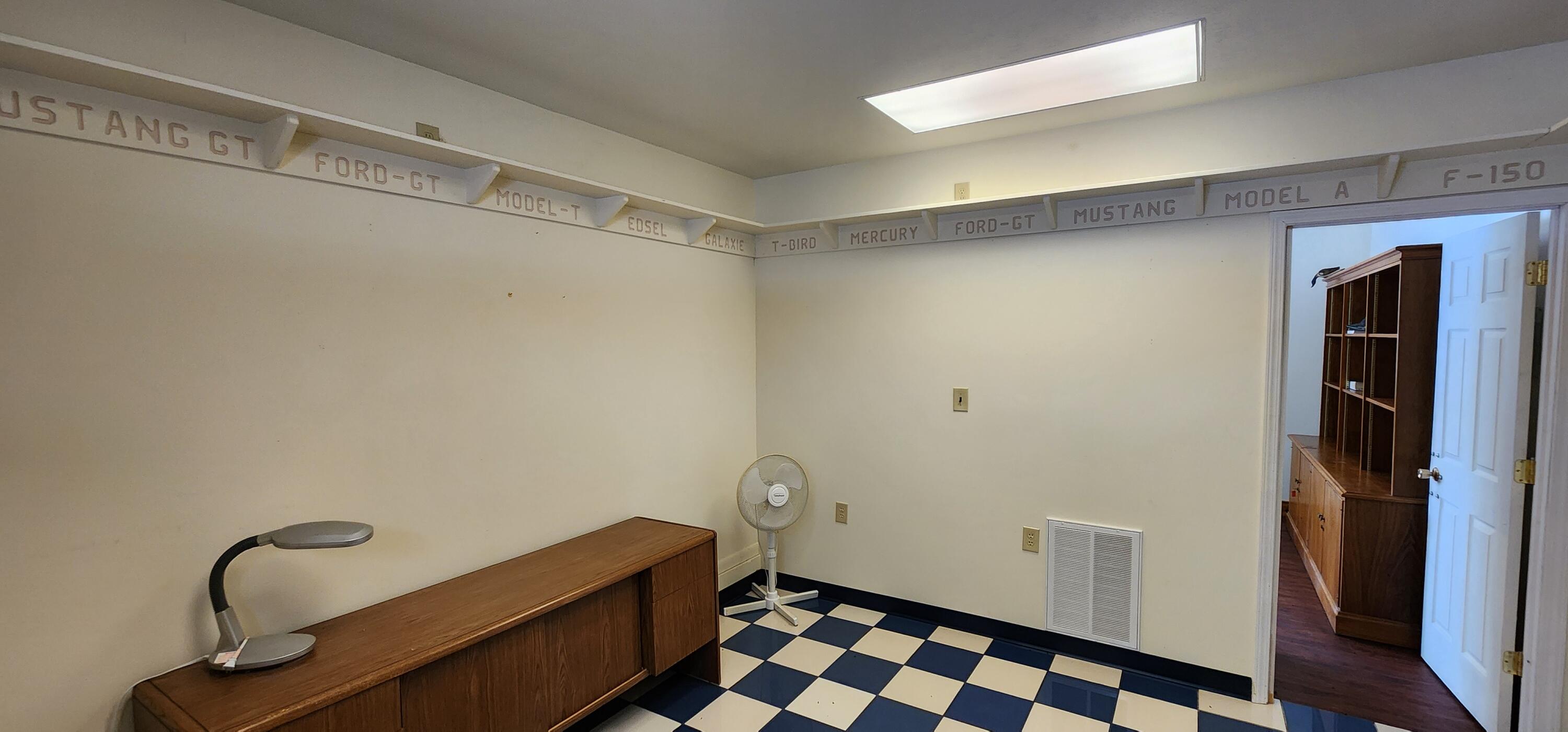 Hessel, Michigan, 49745, United States, 7 Bedrooms Bedrooms, ,3 BathroomsBathrooms,Residential,For Sale,1754020