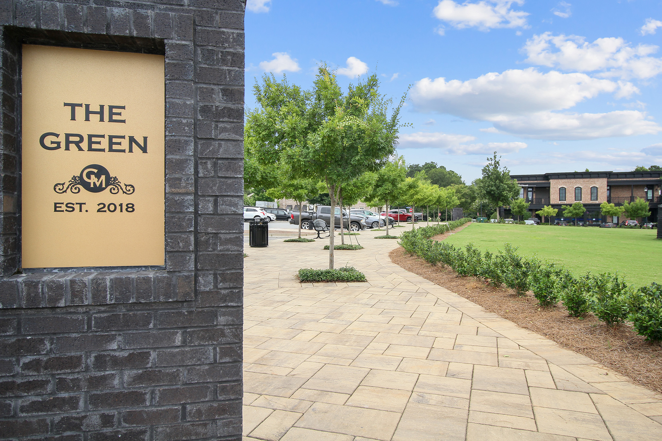  A Rare Turnkey Opportunity in the Center of it All - 物件實景