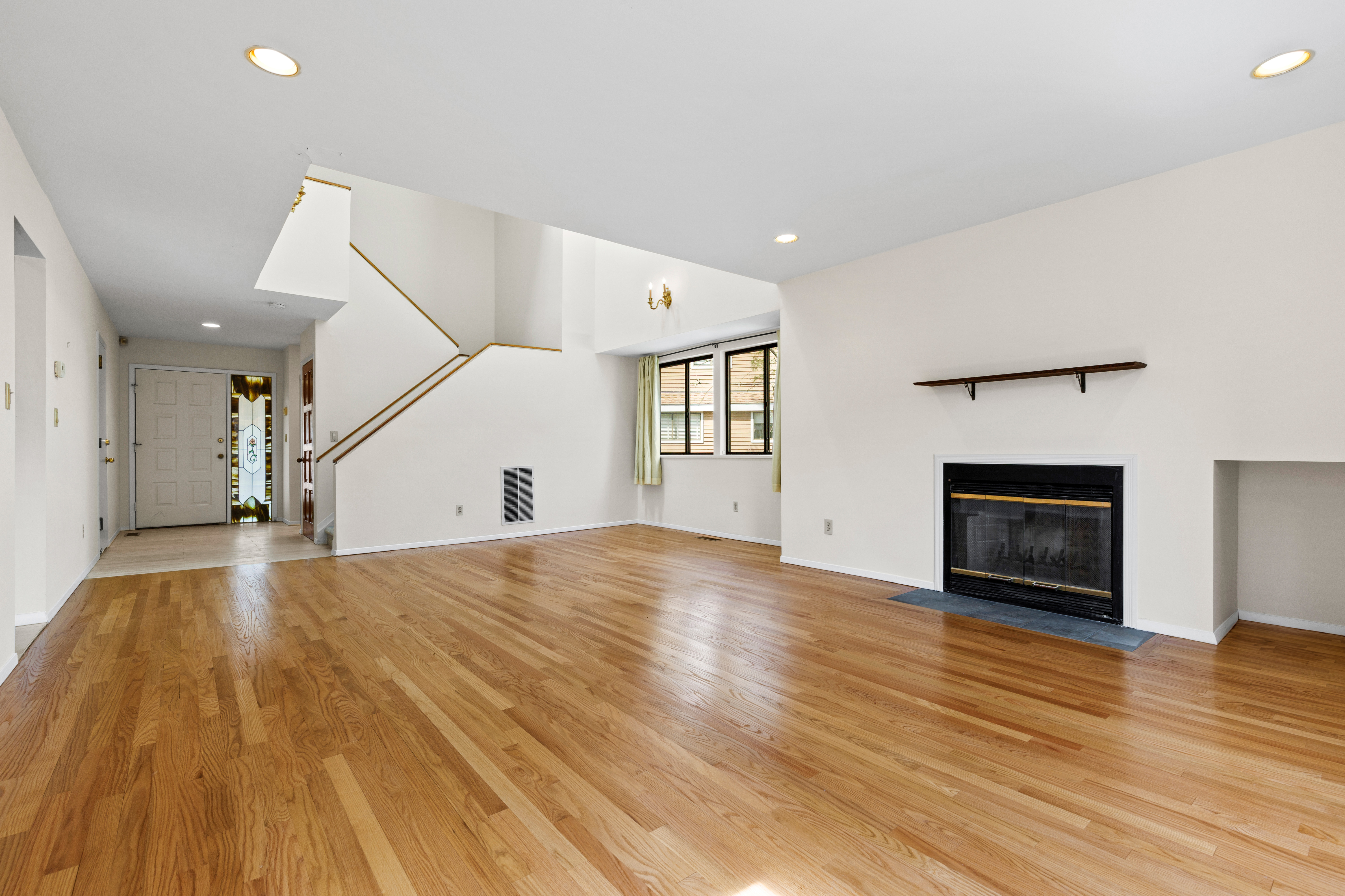  88 Farm Lake Crescent Road - 物件實景