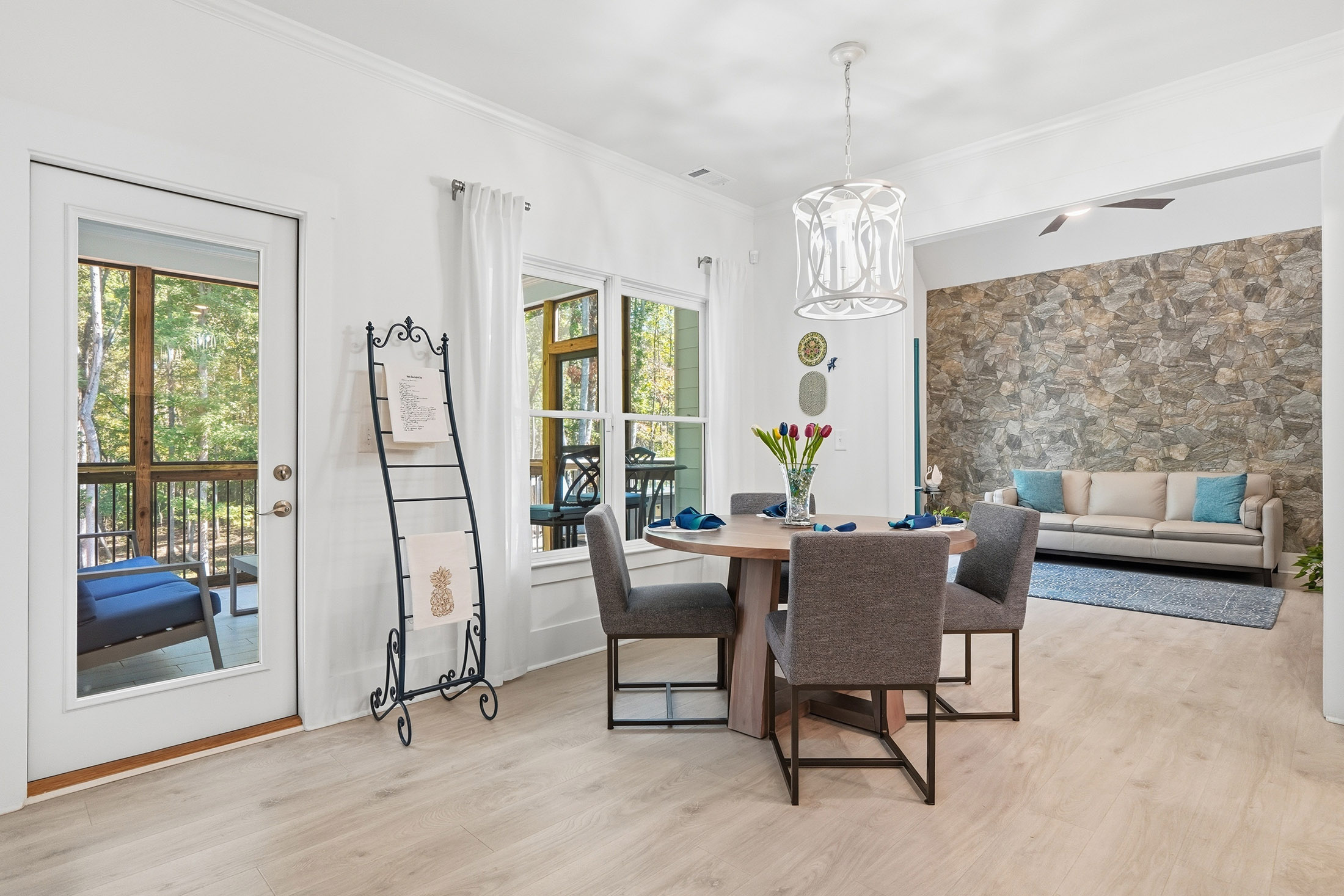  A Lovely Combination of Space, Privacy, and Comfortable Living - 物件實景
