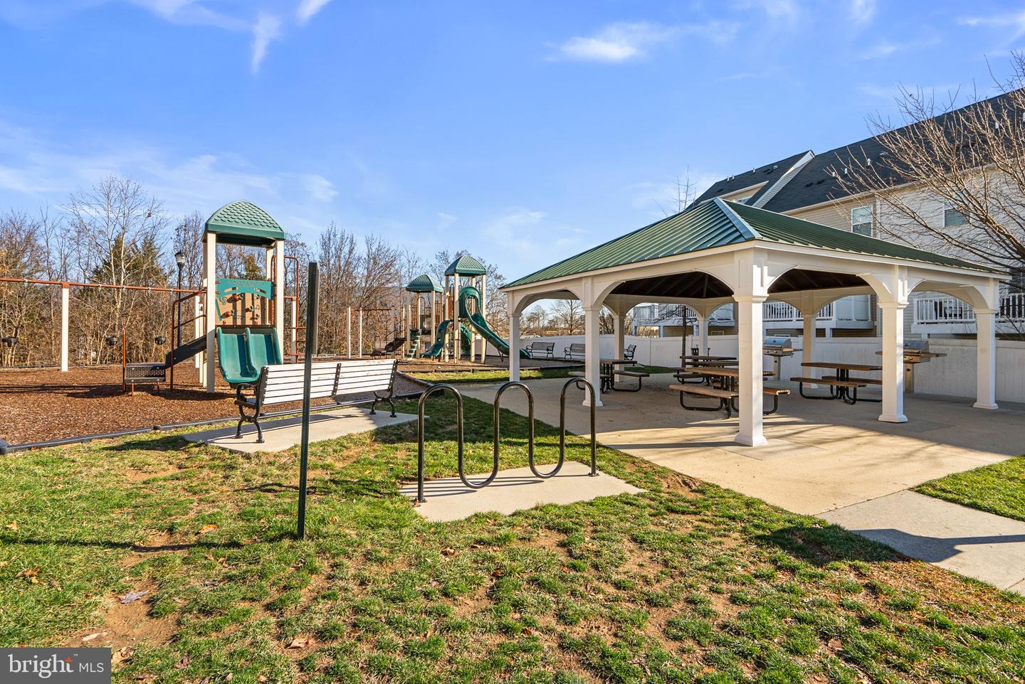 Elkridge, Maryland, 21075, United States, 4 Bedrooms Bedrooms, ,4 BathroomsBathrooms,Residential,For Sale,2002050