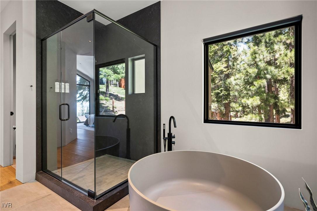 Incline Village, Nevada, 89451, United States, 5 Bedrooms Bedrooms, ,5 BathroomsBathrooms,Residential,For Sale,1827855