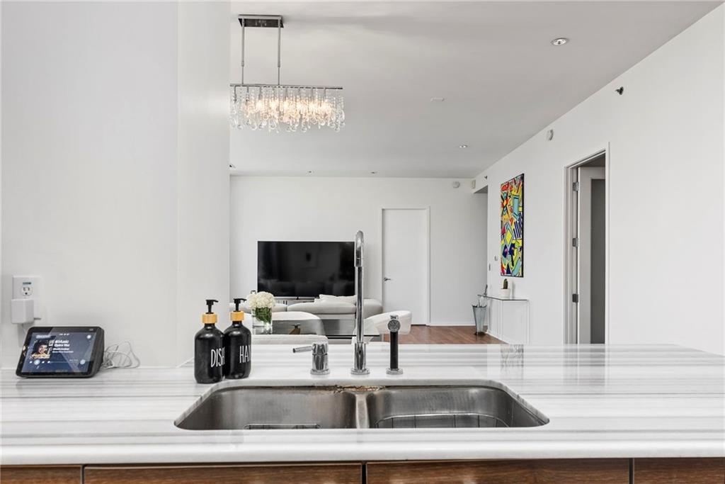 Atlanta, Georgia, 30308, United States, 2 Bedrooms Bedrooms, ,3 BathroomsBathrooms,Residential,For Sale,1967634