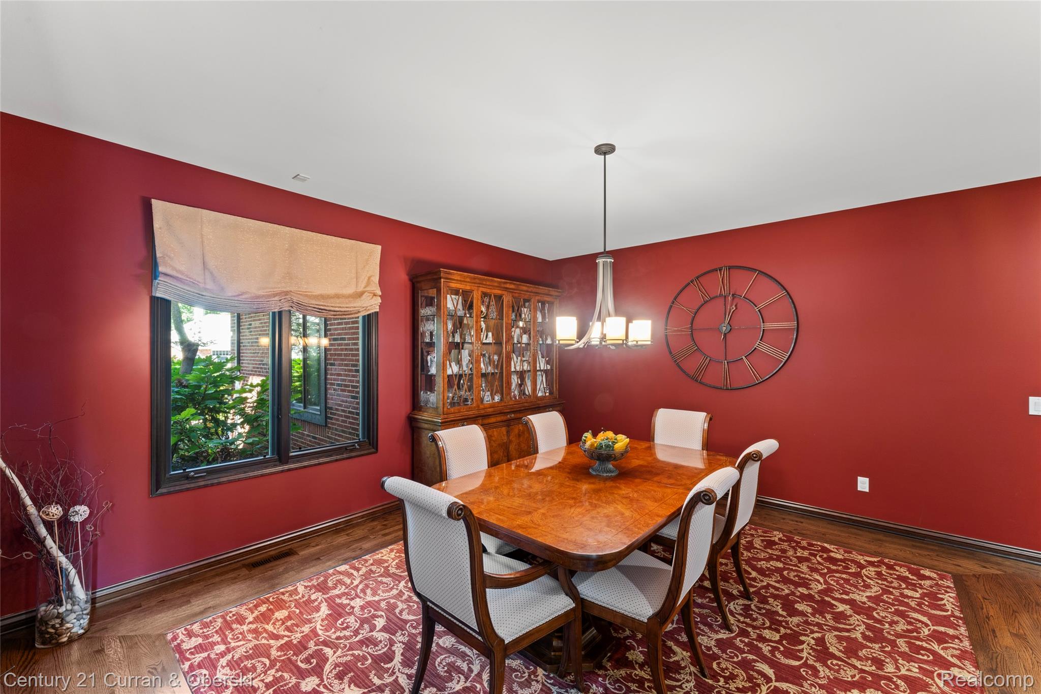 Commerce Charter Township, Michigan, 48382, United States, 4 Bedrooms Bedrooms, ,5 BathroomsBathrooms,Residential,For Sale,1974674