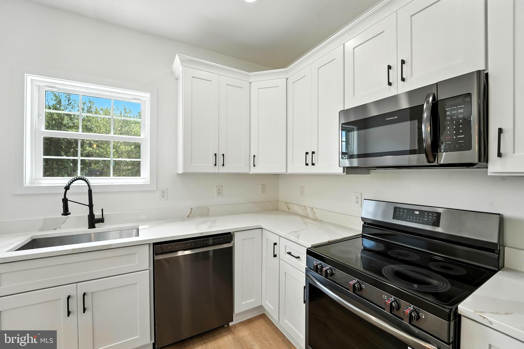 Culpeper, Virginia, 22701, United States, 3 Bedrooms Bedrooms, ,2 BathroomsBathrooms,Residential,For Sale,1944856