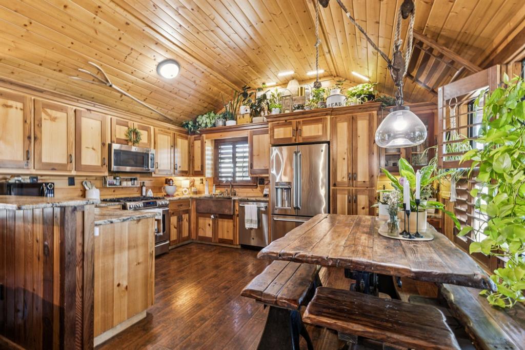 Celina, Texas, 75009, United States, 3 Bedrooms Bedrooms, ,4 BathroomsBathrooms,Residential,For Sale,1999614